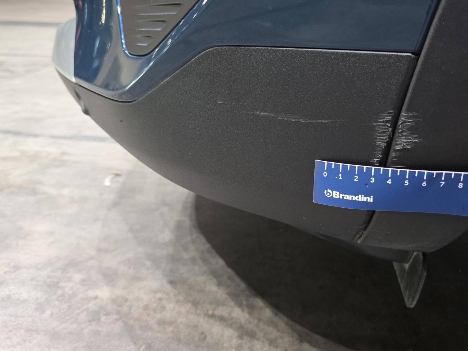 PEUGEOT 3008 3008 1.6 hybrid Allure Pack 180cv e-eat8 usata in pronta consegna - Brandini
