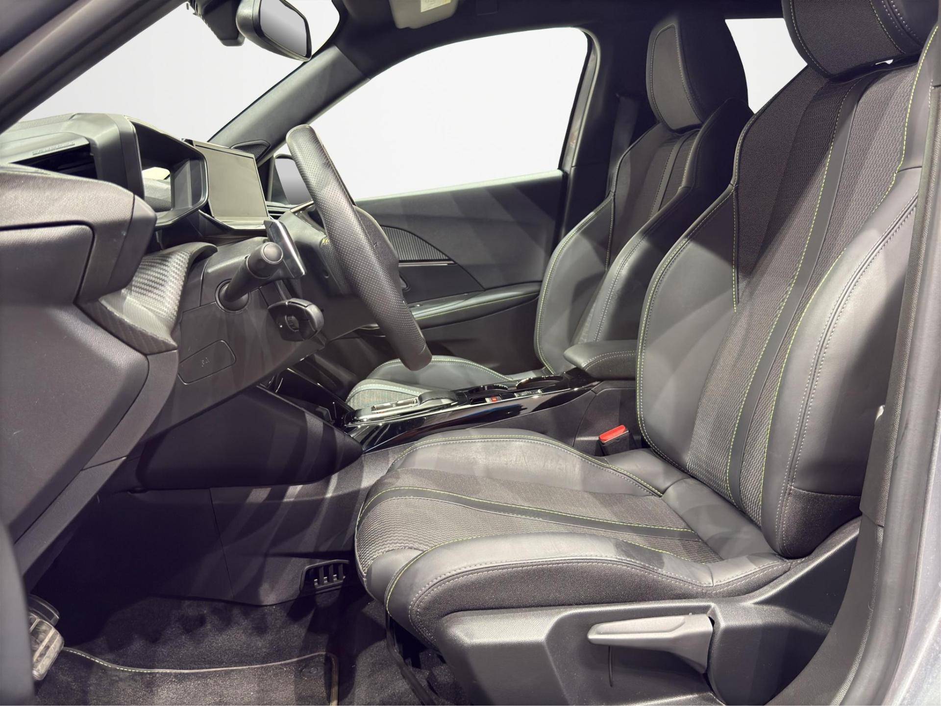 Auto Venduta - PEUGEOT 2008 2008 1.2 hybrid GT 136cv e-dcs6 usata in pronta consegna - Brandini