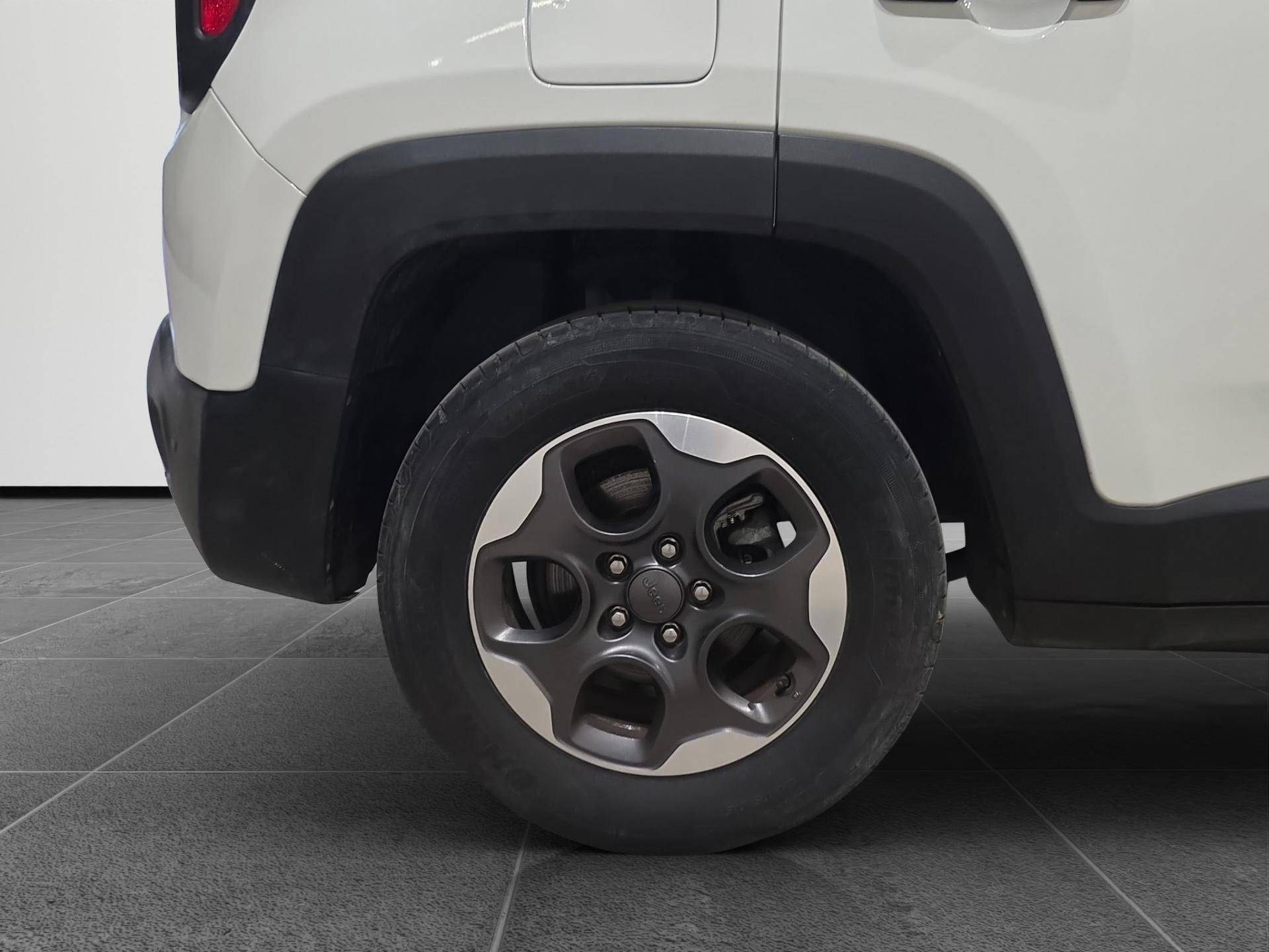 Auto Venduta - JEEP Renegade Renegade 1.6 mjt Sport fwd 95cv usata in pronta consegna - Brandini