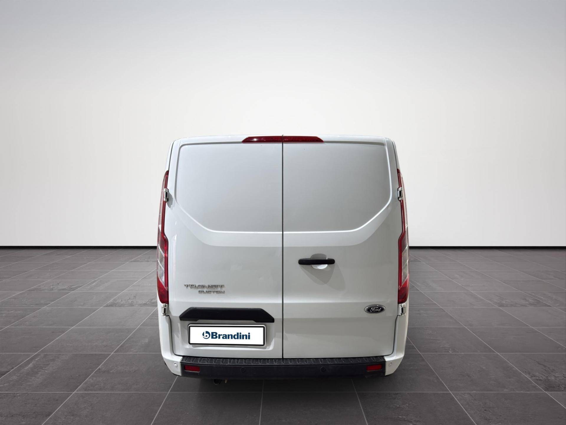FORD Transit Custom I transit custom 300 2.0 tdci 130cv Trend L2H1 E6.2 usata in pronta consegna - Brandini