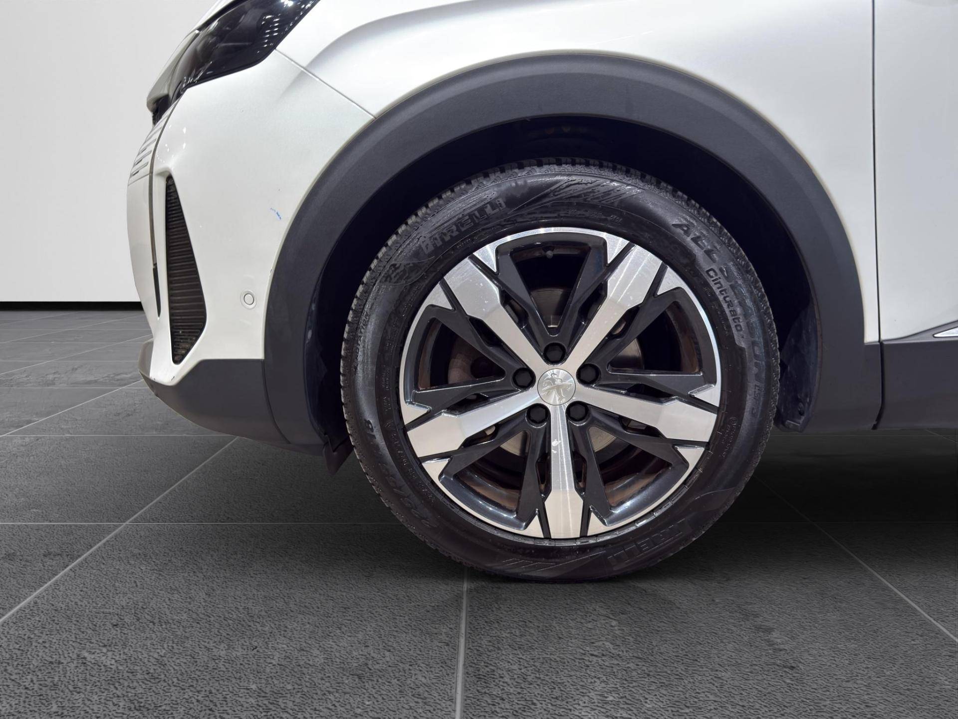 PEUGEOT 5008 5008 1.5 bluehdi Allure s&s 130cv usata in pronta consegna - Brandini