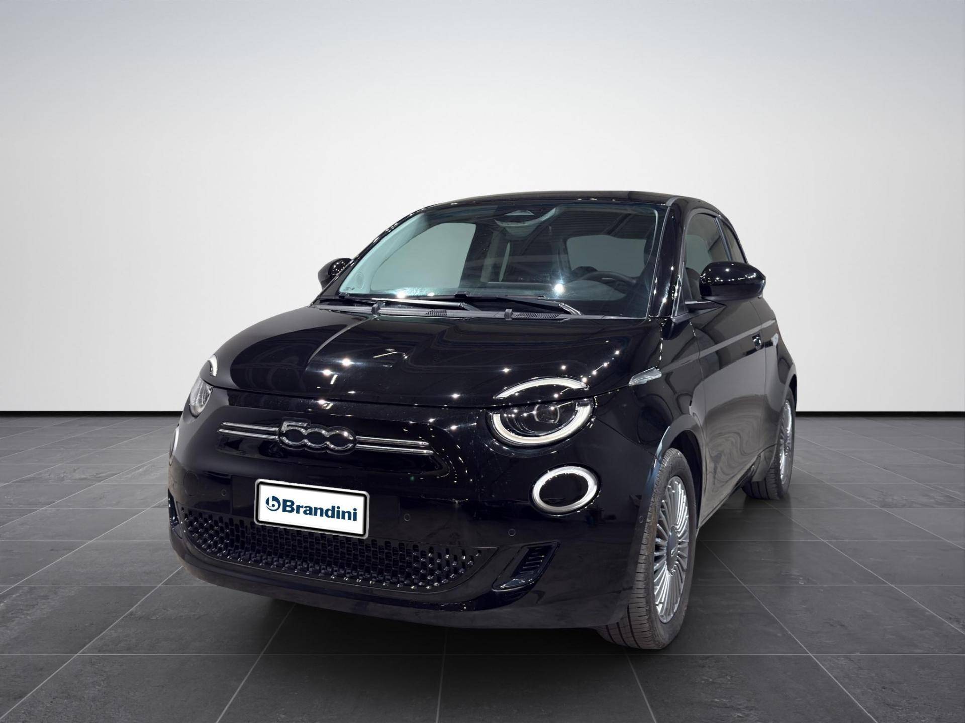 FIAT 500e 500e 3+1 42 kWh usata in pronta consegna - Brandini