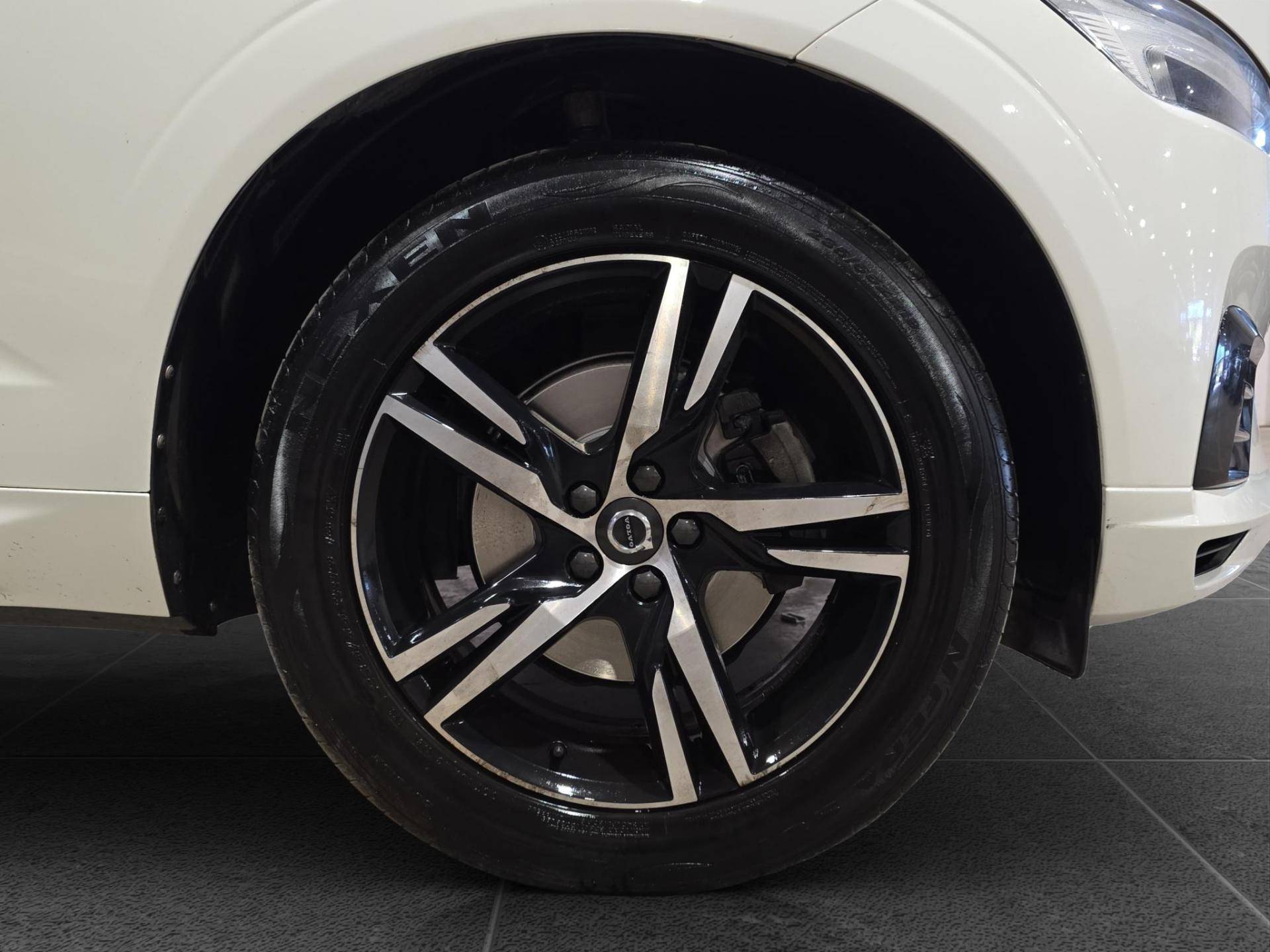 VOLVO XC60 XC60 2.0 D4 R-Design awd geartronic my18 usata in pronta consegna - Brandini