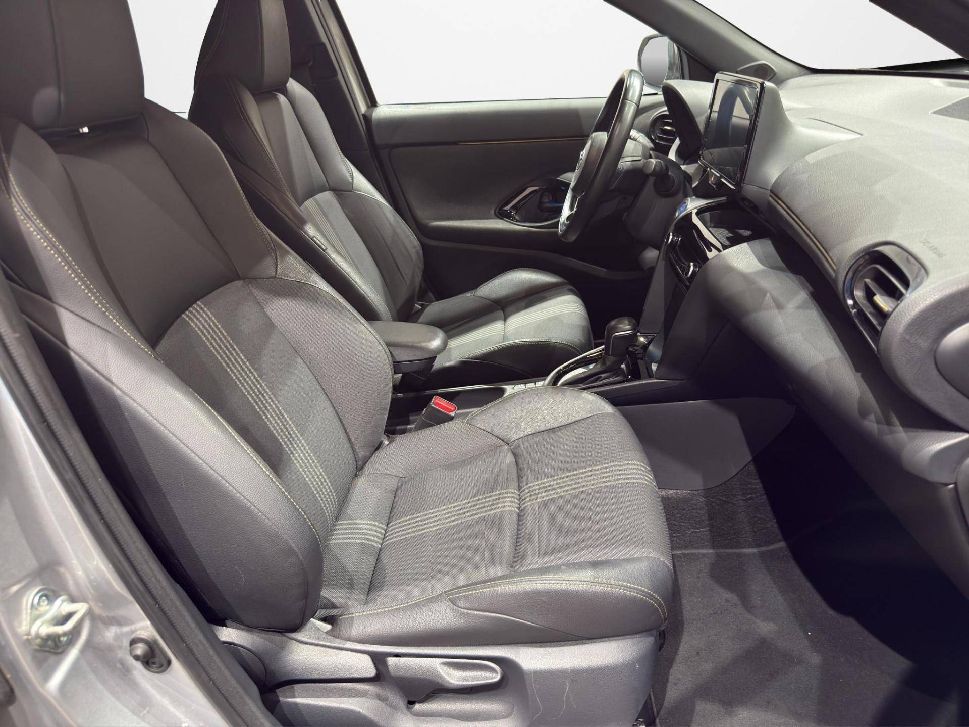 TOYOTA Yaris Cross Yaris Cross 1.5h Adventure fwd 116cv e-cvt usata in pronta consegna - Brandini