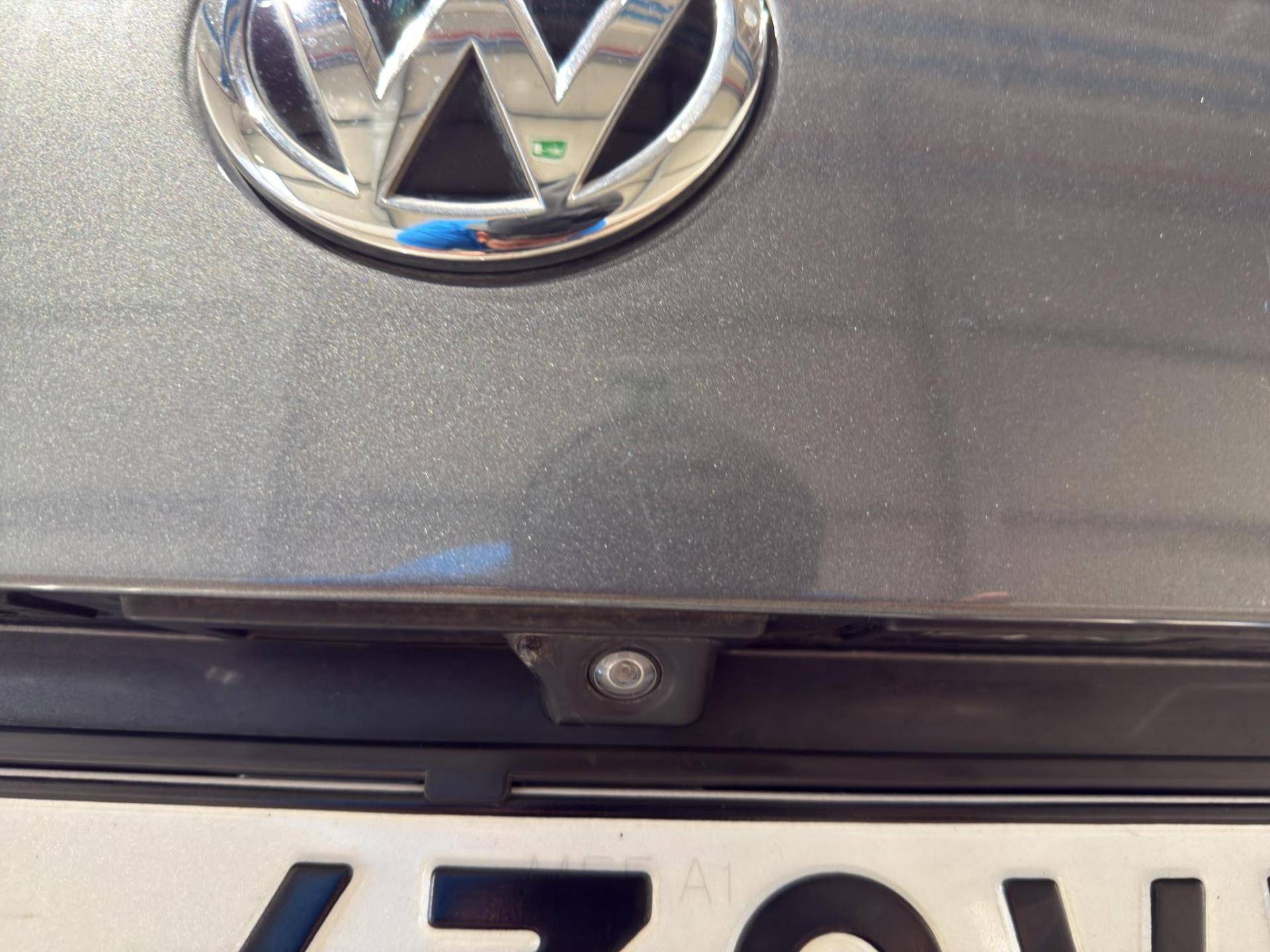 VOLKSWAGEN Tiguan Tiguan 2.0 tdi Advanced R-Line Exterior Pack 150cv dsg usata in pronta consegna - Brandini