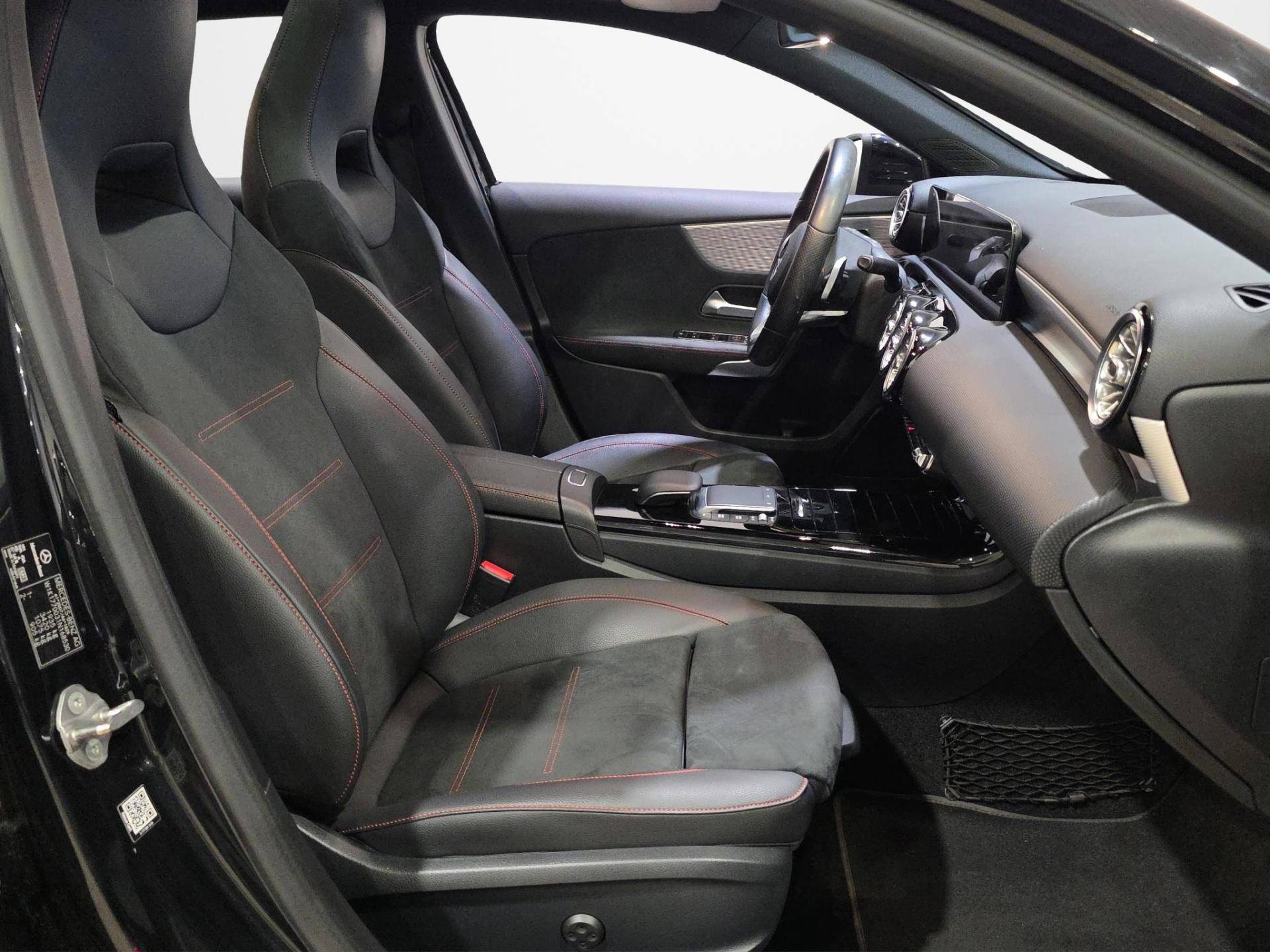 MERCEDES Classe A A 180 d Premium auto usata in pronta consegna - Brandini
