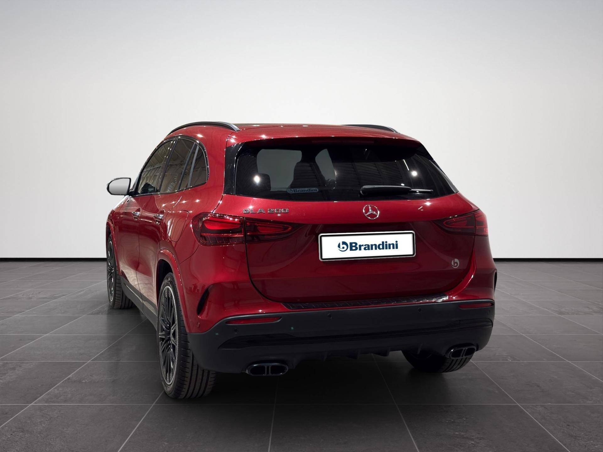 MERCEDES GLA GLA 200 d AMG Line Premium Plus auto usata in pronta consegna - Brandini
