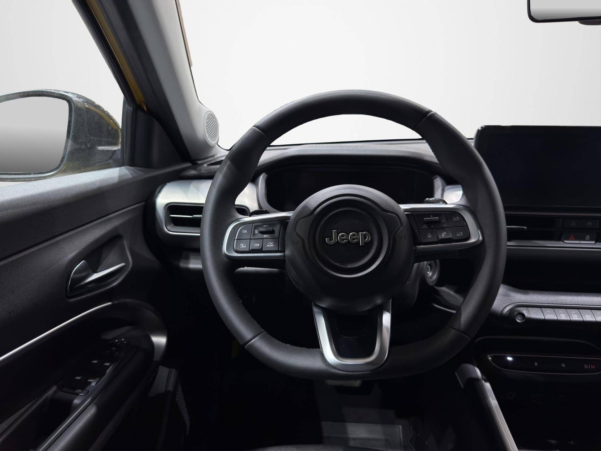 JEEP Avenger Avenger 1.2 turbo e-hybrid Altitude fwd 100cv edct6 usata in pronta consegna - Brandini
