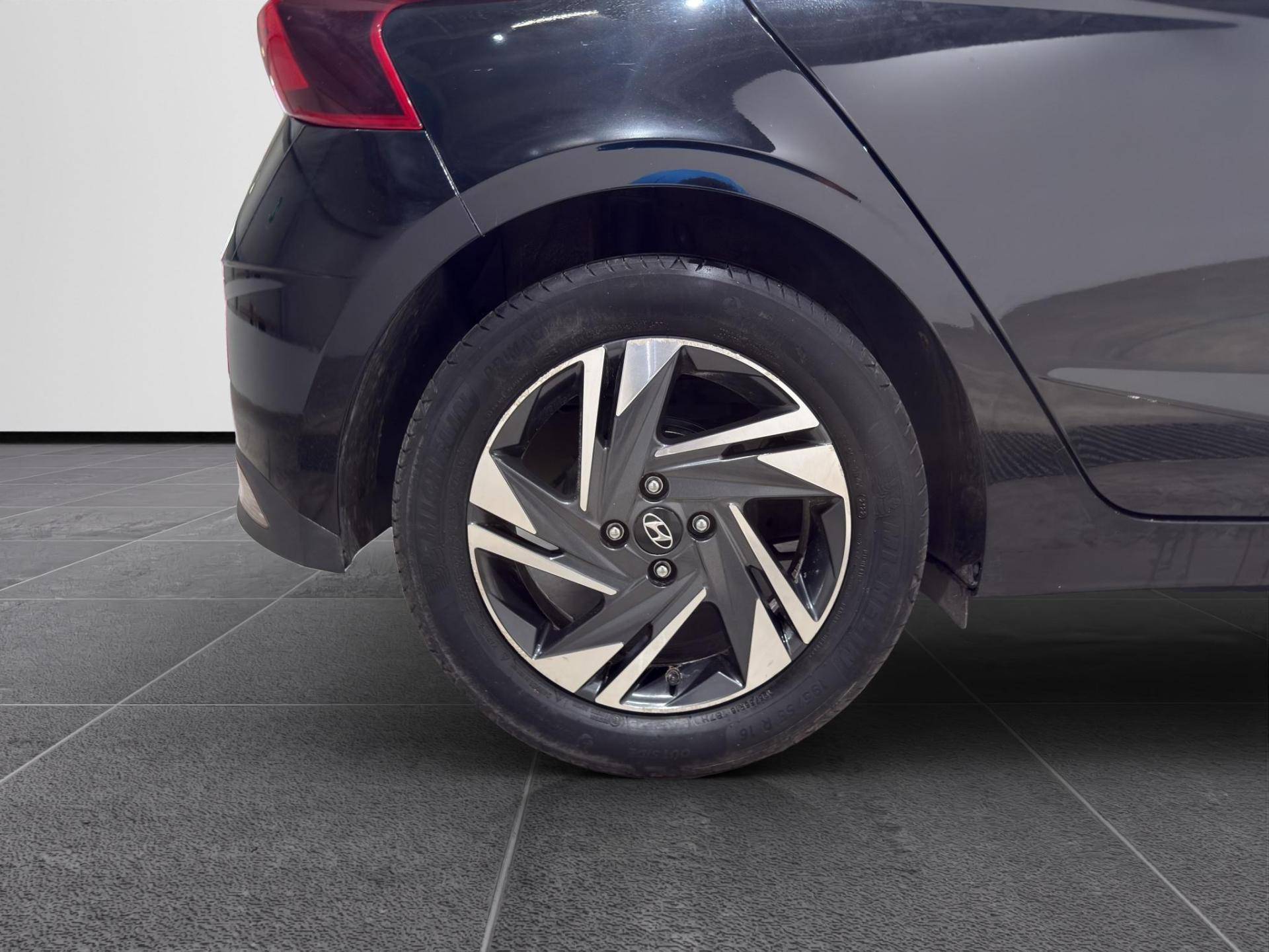 Auto Venduta - HYUNDAI I20 i20 1.2 mpi Connectline usata in pronta consegna - Brandini