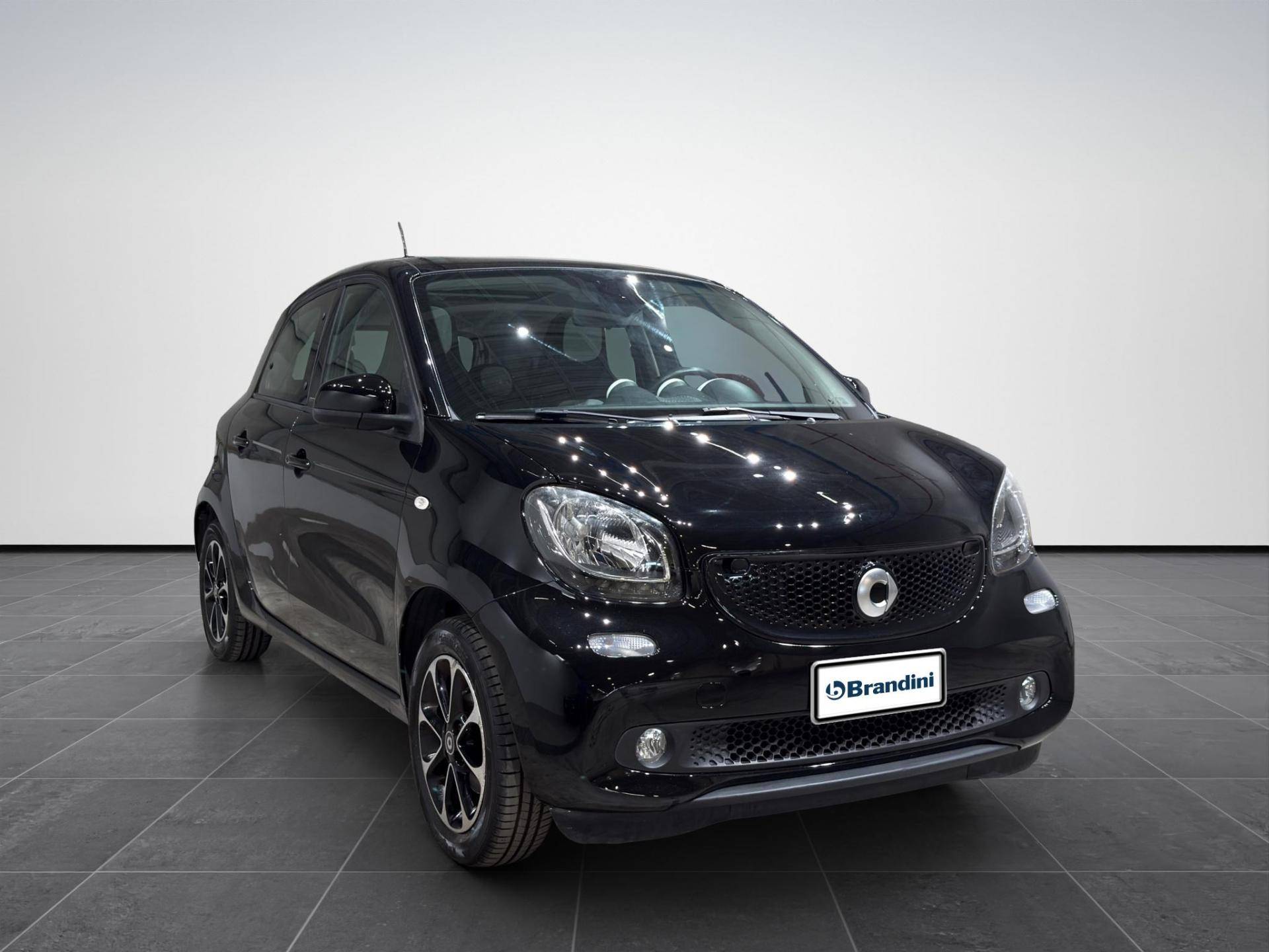 Auto Venduta - SMART Forfour Forfour 1.0 Passion 71cv usata in pronta consegna - Brandini