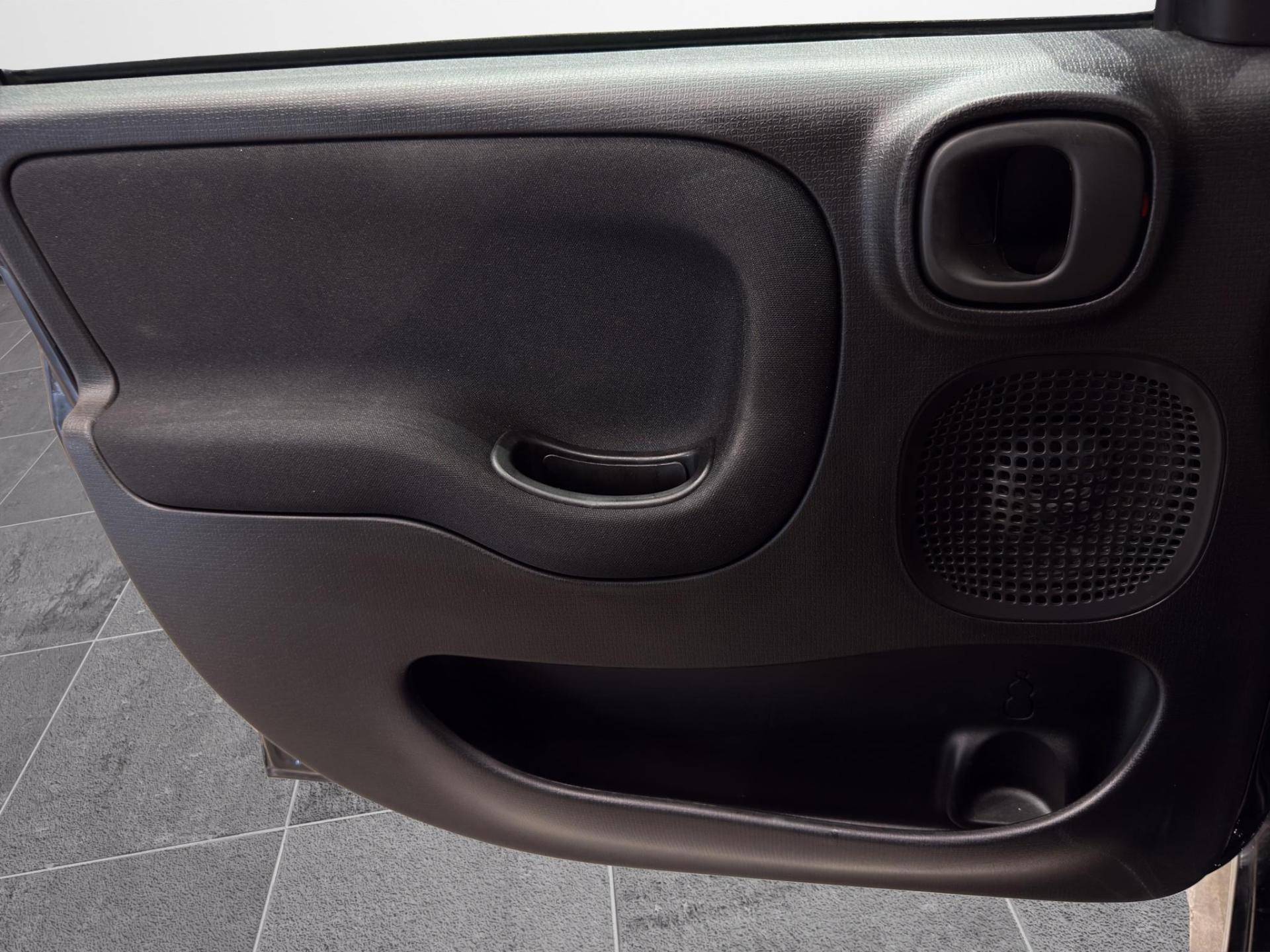 FIAT Panda Panda 1.0 firefly hybrid Icon s&s 70cv 5p.ti usata in pronta consegna - Brandini
