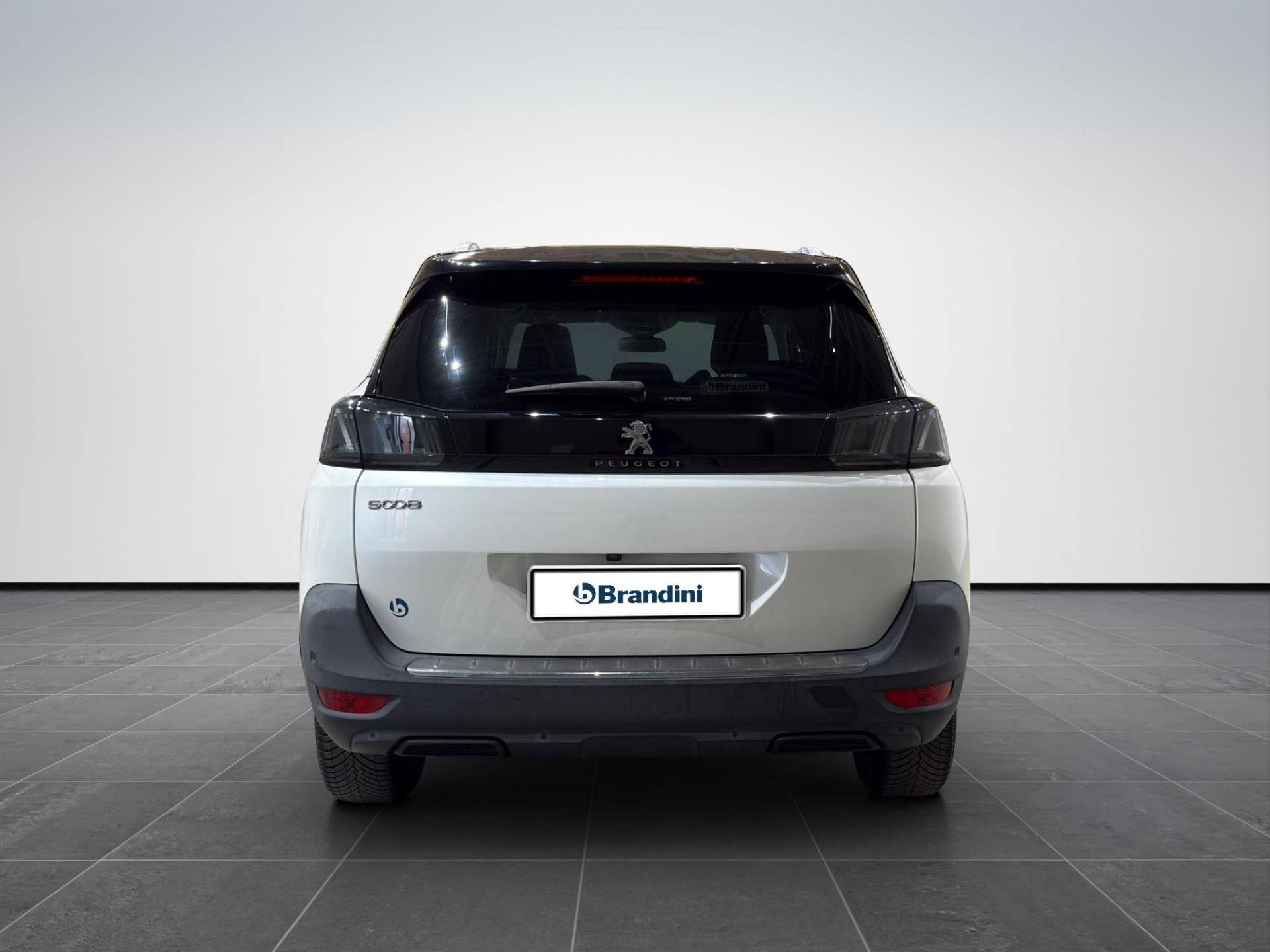 PEUGEOT 5008 5008 1.5 bluehdi Allure s&s 130cv usata in pronta consegna - Brandini