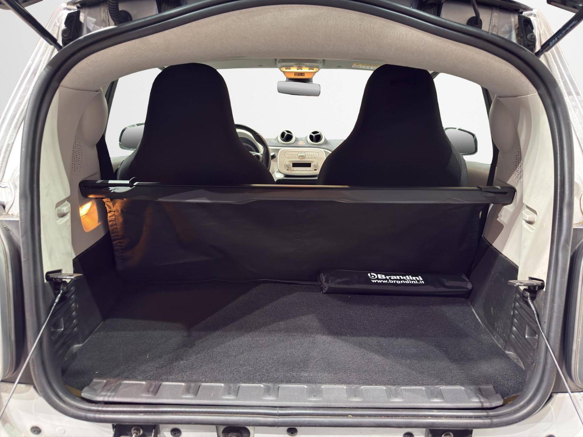 SMART Fortwo Fortwo 1.0 Passion 71cv twinamic usata in pronta consegna - Brandini