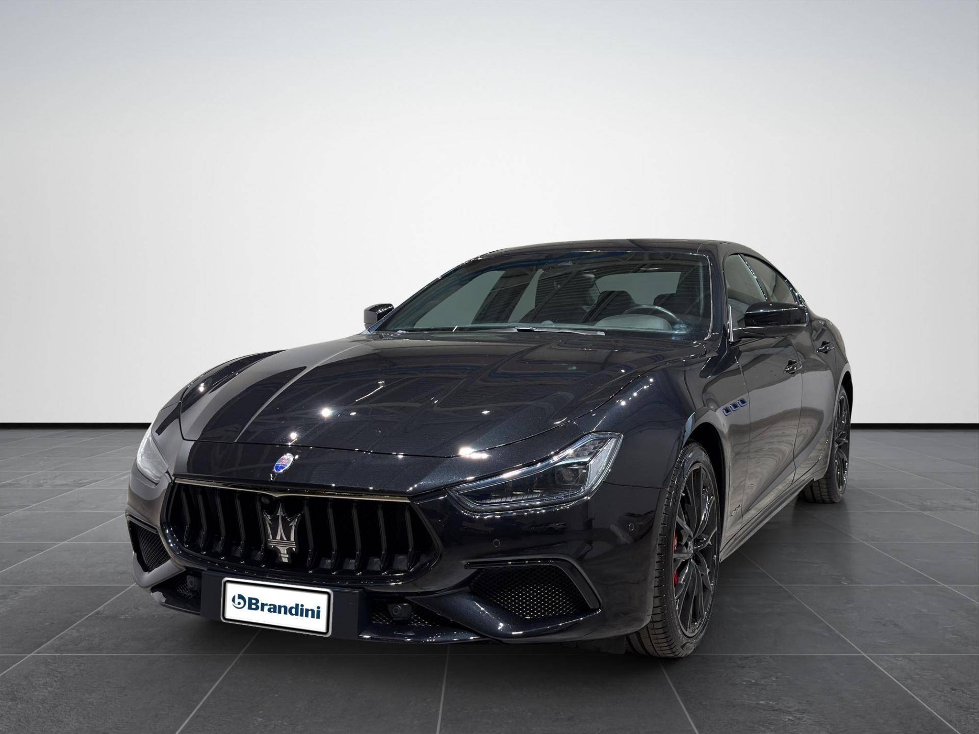 MASERATI Ghibli Ghibli 2.0 mhev Gransport 330cv auto usata in pronta consegna - Brandini