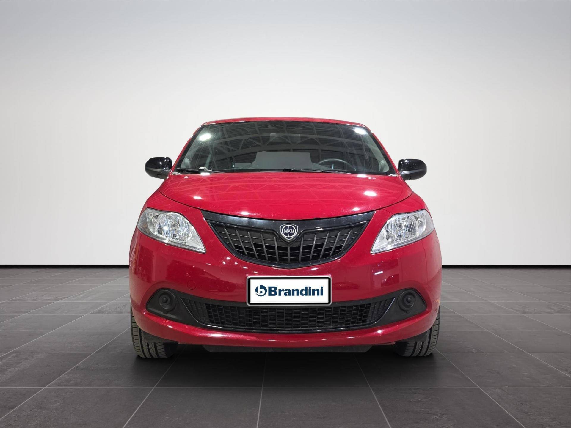 Auto Venduta - LANCIA Ypsilon Ypsilon 1.0 firefly hybrid Silver Plus s&s 70cv usata in pronta consegna - Brandini