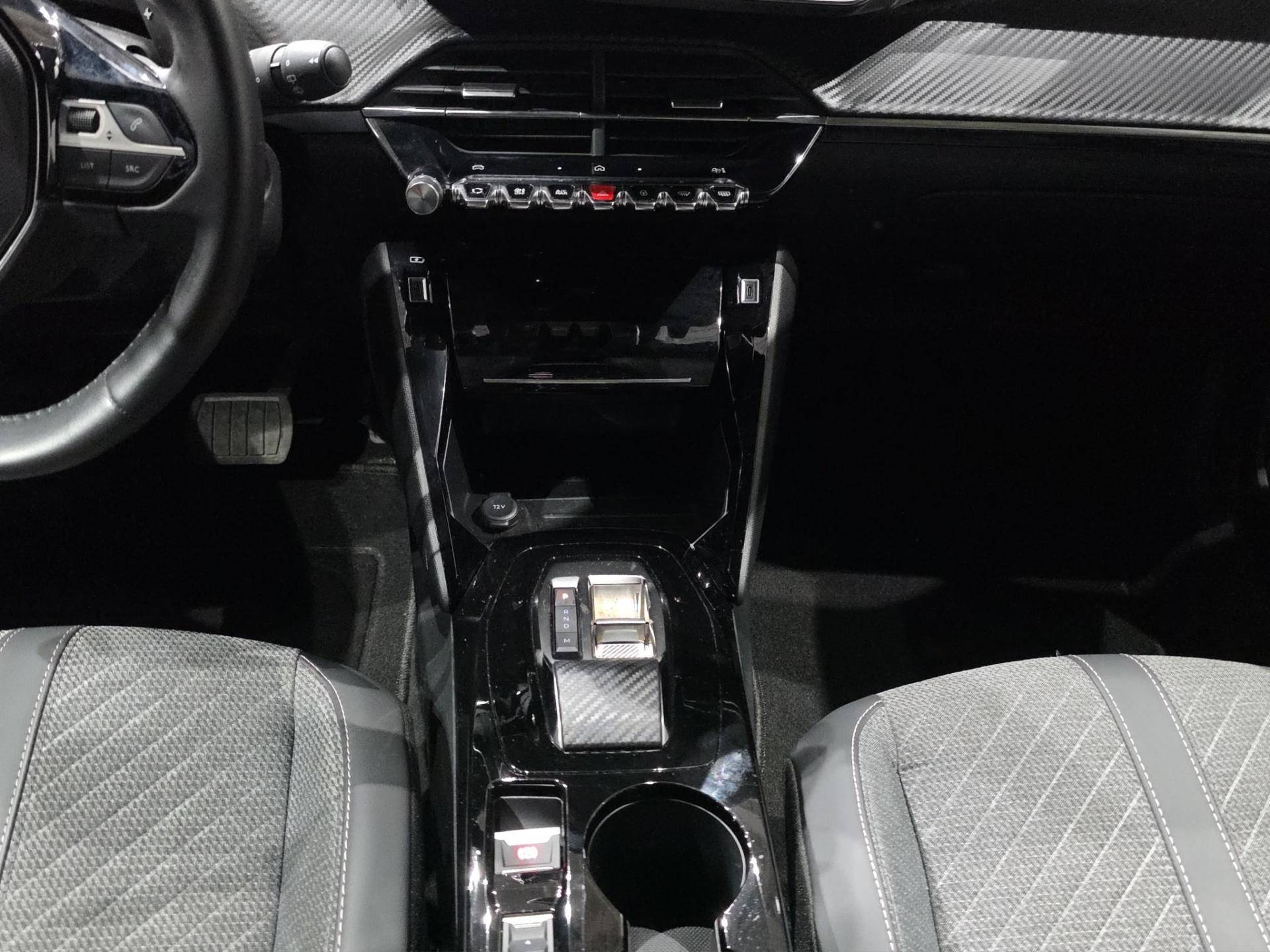 Auto Venduta - PEUGEOT 2008 2008 1.2 hybrid Allure 136cv e-dcs6 usata in pronta consegna - Brandini