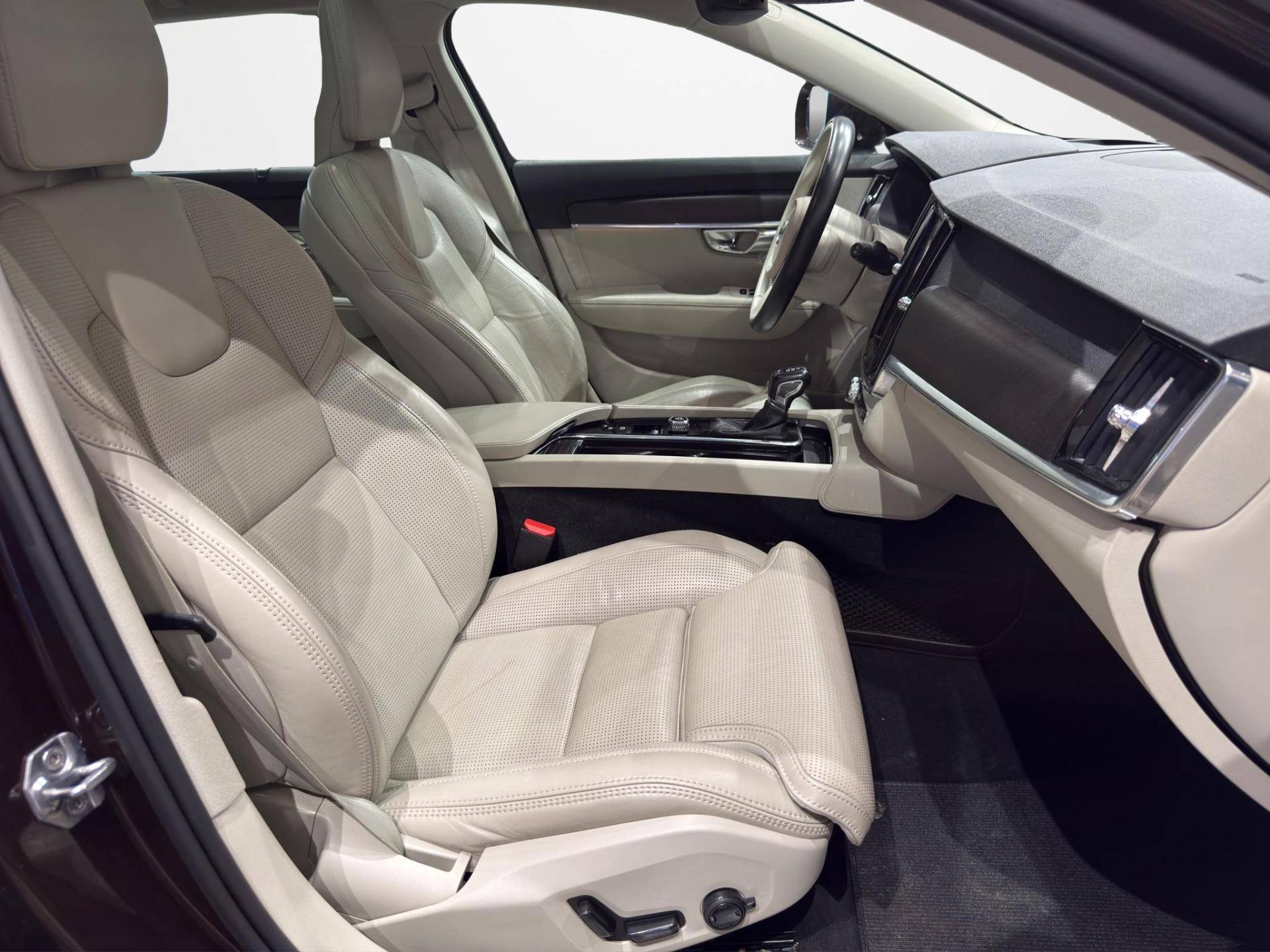 VOLVO V90 2016 Cross Country V90 Cross Country 2.0 d4 Pro awd geartronic my19 usata in pronta consegna - Brandini