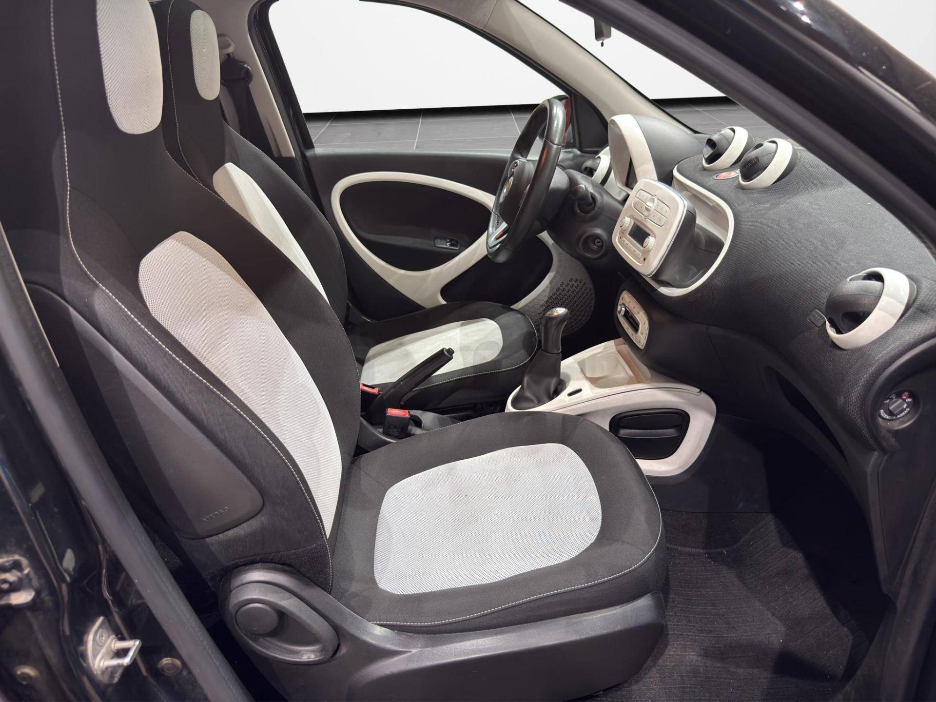 Auto Venduta - SMART Forfour Forfour 1.0 Passion 71cv usata in pronta consegna - Brandini