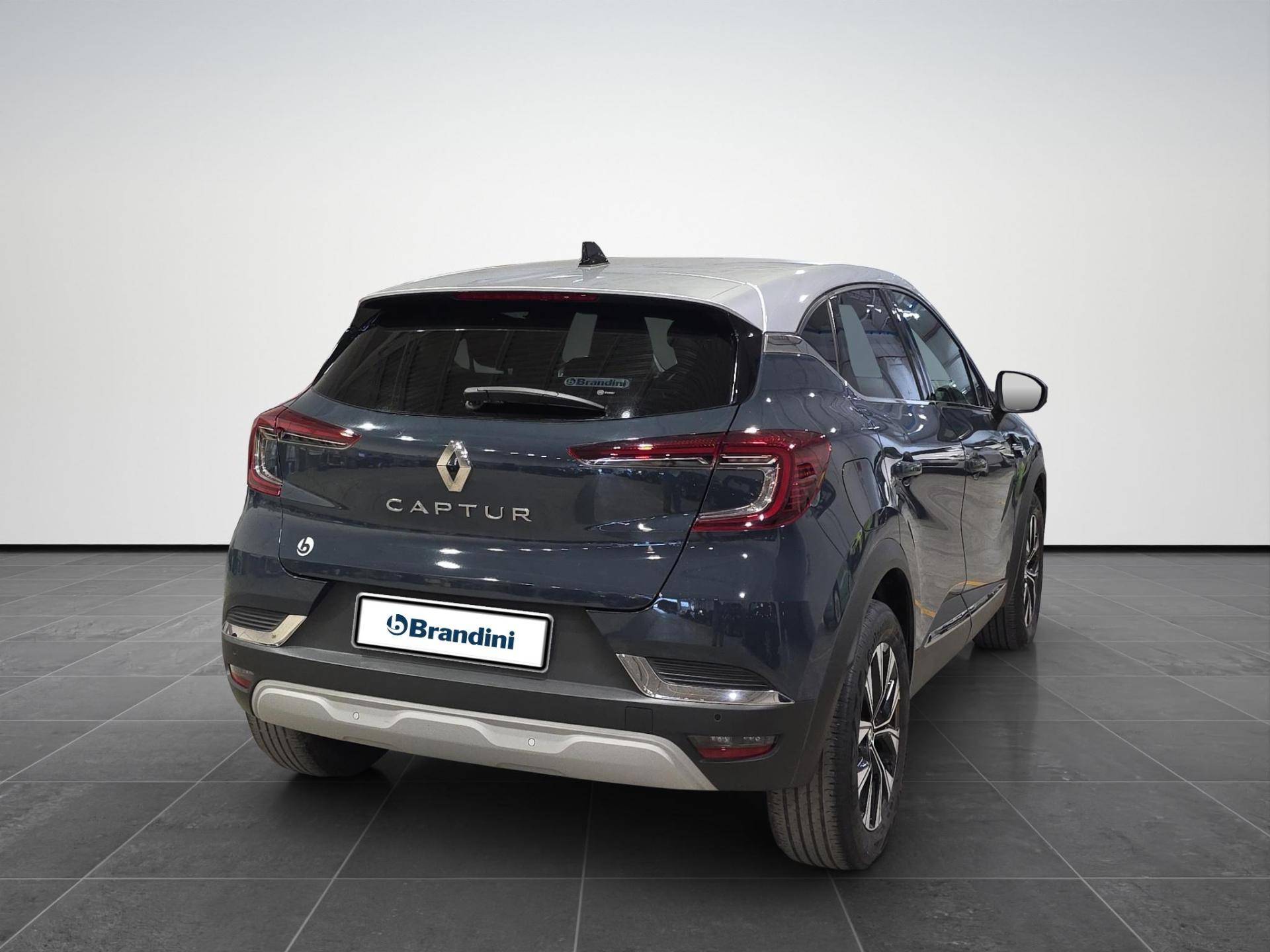 Auto Venduta - RENAULT Captur Captur 1.0 tce Techno 90cv usata in pronta consegna - Brandini