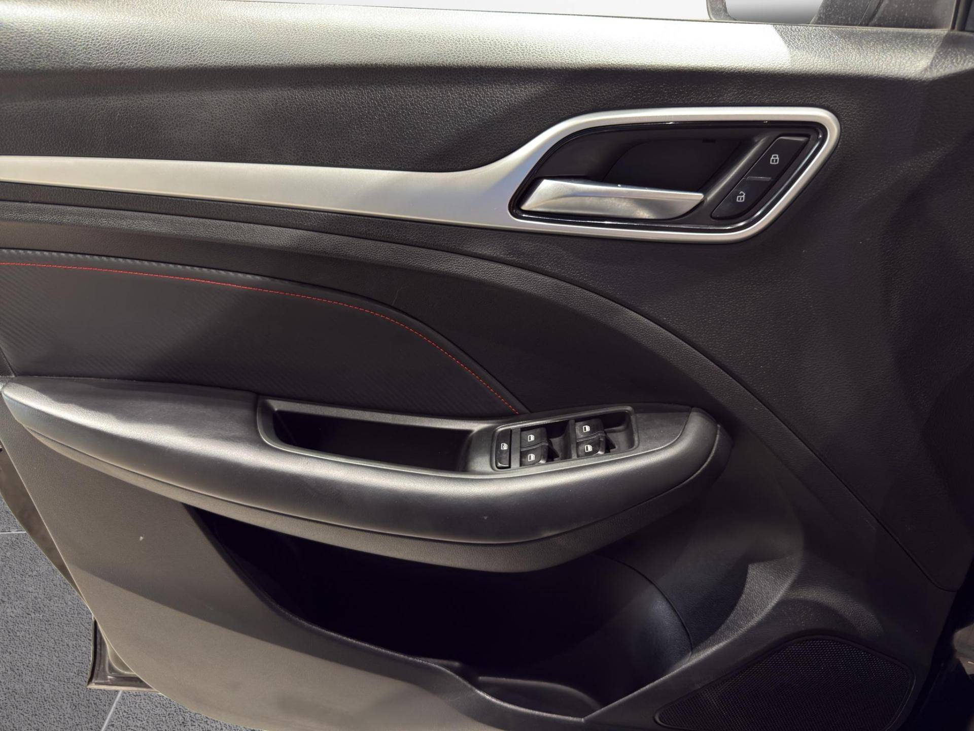 MG ZS ZS Classic 1.5 Comfort usata in pronta consegna - Brandini