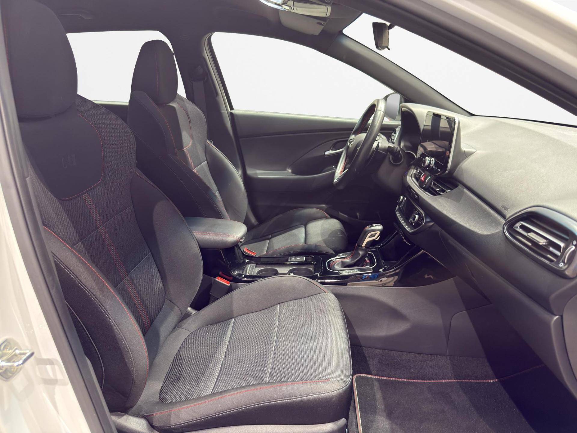 HYUNDAI i30 2024 5p i30 1.0 t-gdi 48V NLine 100cv dct usata in pronta consegna - Brandini