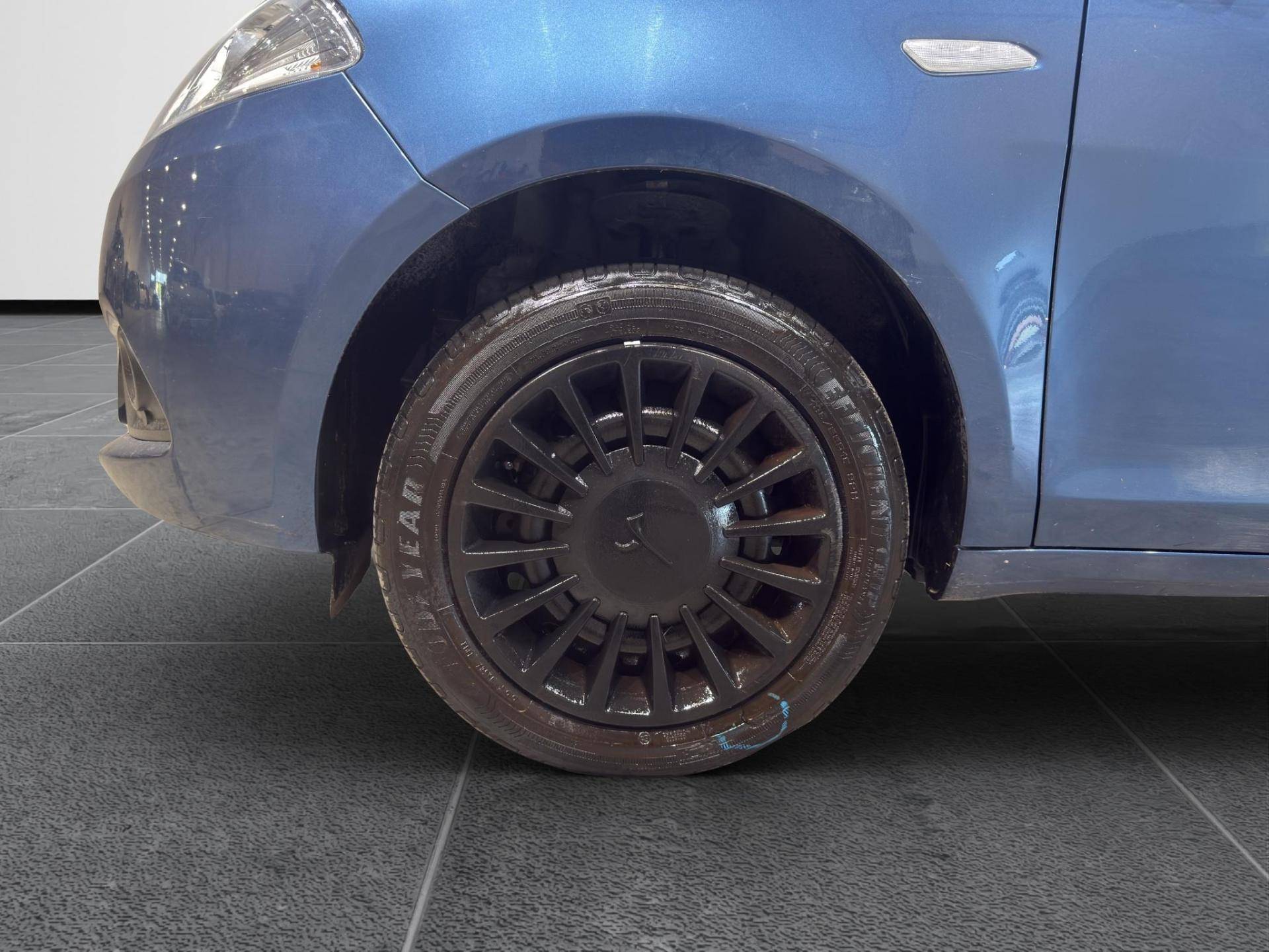 Auto Venduta - LANCIA Ypsilon Ypsilon 1.0 hybrid Silver s&s 70cv usata in pronta consegna - Brandini