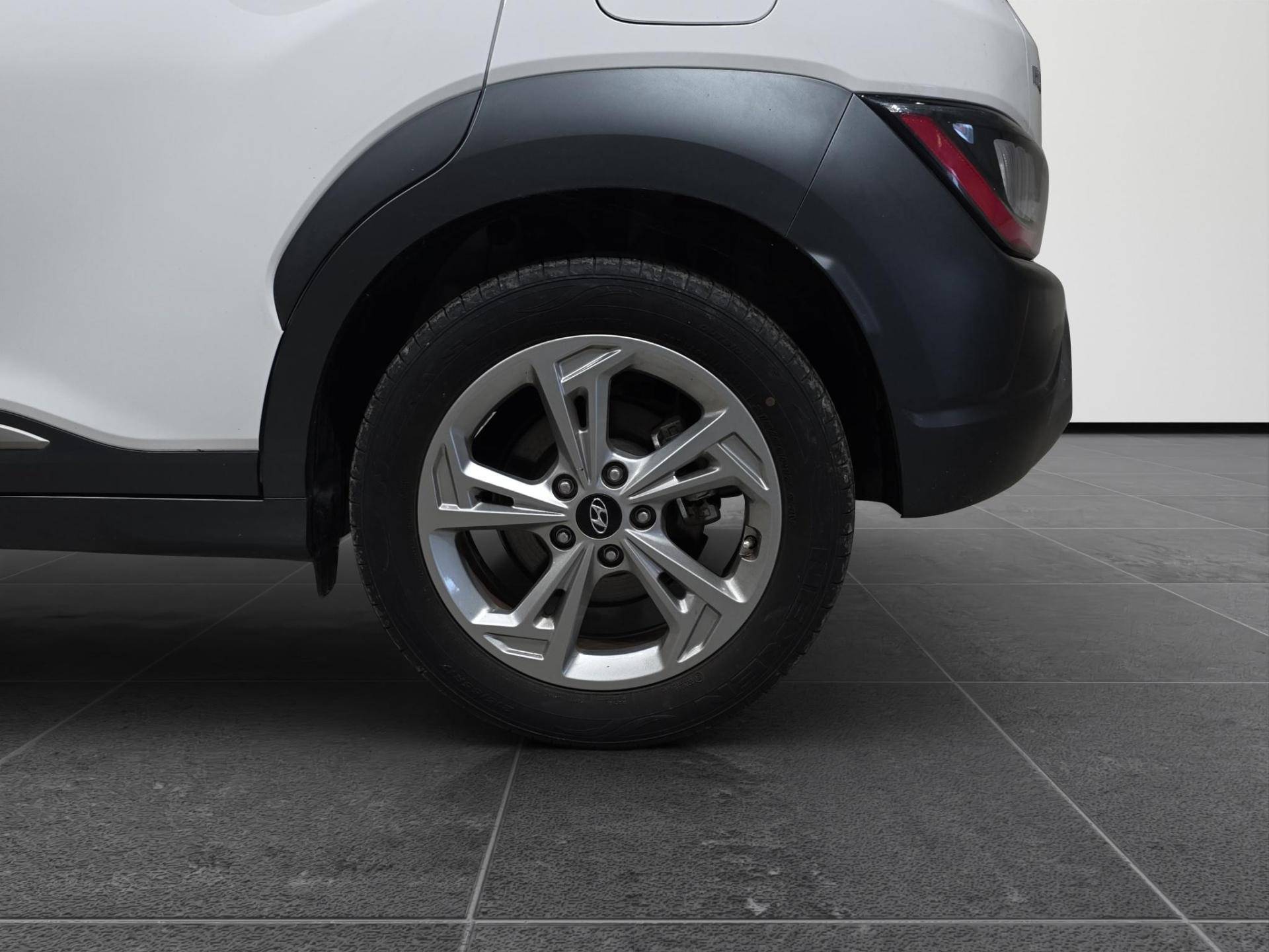 HYUNDAI Kona Kona 1.0 t-gdi 48V Xline Safety Pack 2wd 120cv imt usata in pronta consegna - Brandini