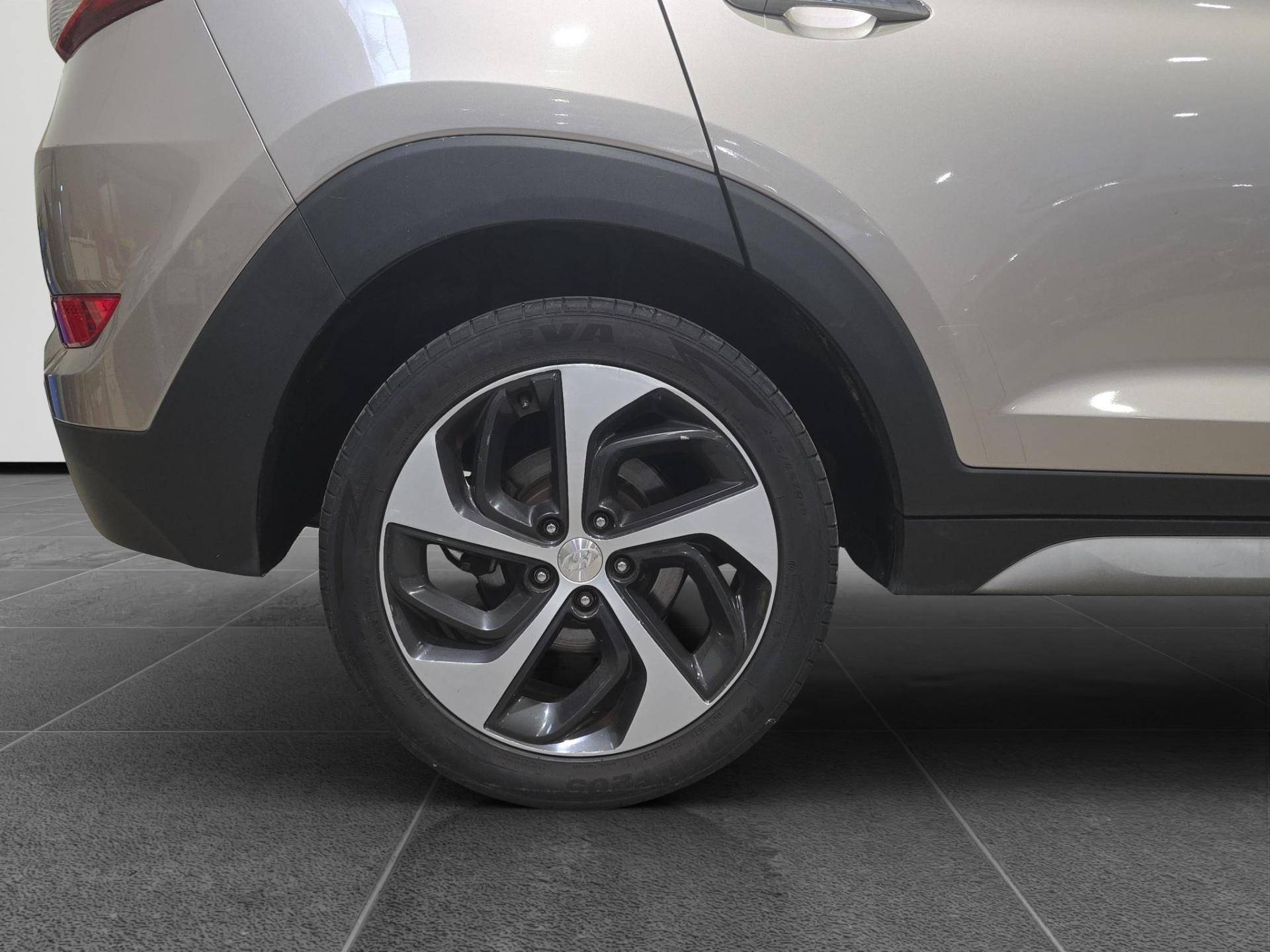 HYUNDAI Tucson Tucson 1.7 crdi Xpossible 2wd 115cv usata in pronta consegna - Brandini
