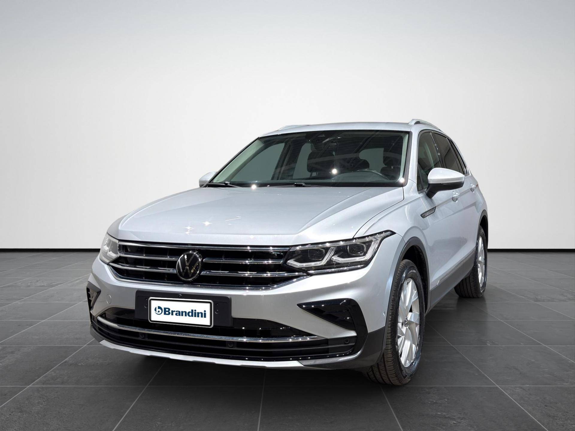 VOLKSWAGEN Tiguan Tiguan 2.0 tdi scr Elegance 4motion 150cv dsg usata in pronta consegna - Brandini