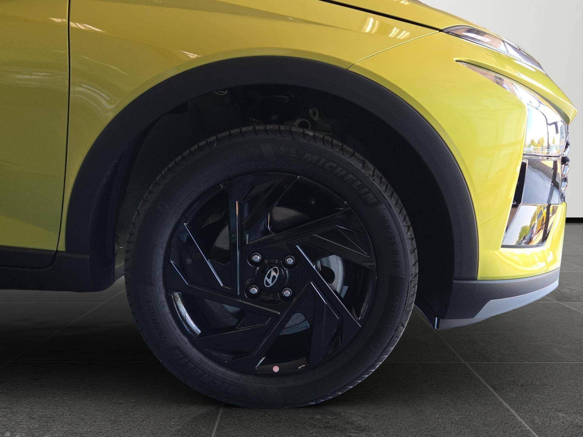 HYUNDAI Bayon Bayon 1.0 t-gdi Dark Line 90cv mt usata in pronta consegna - Brandini