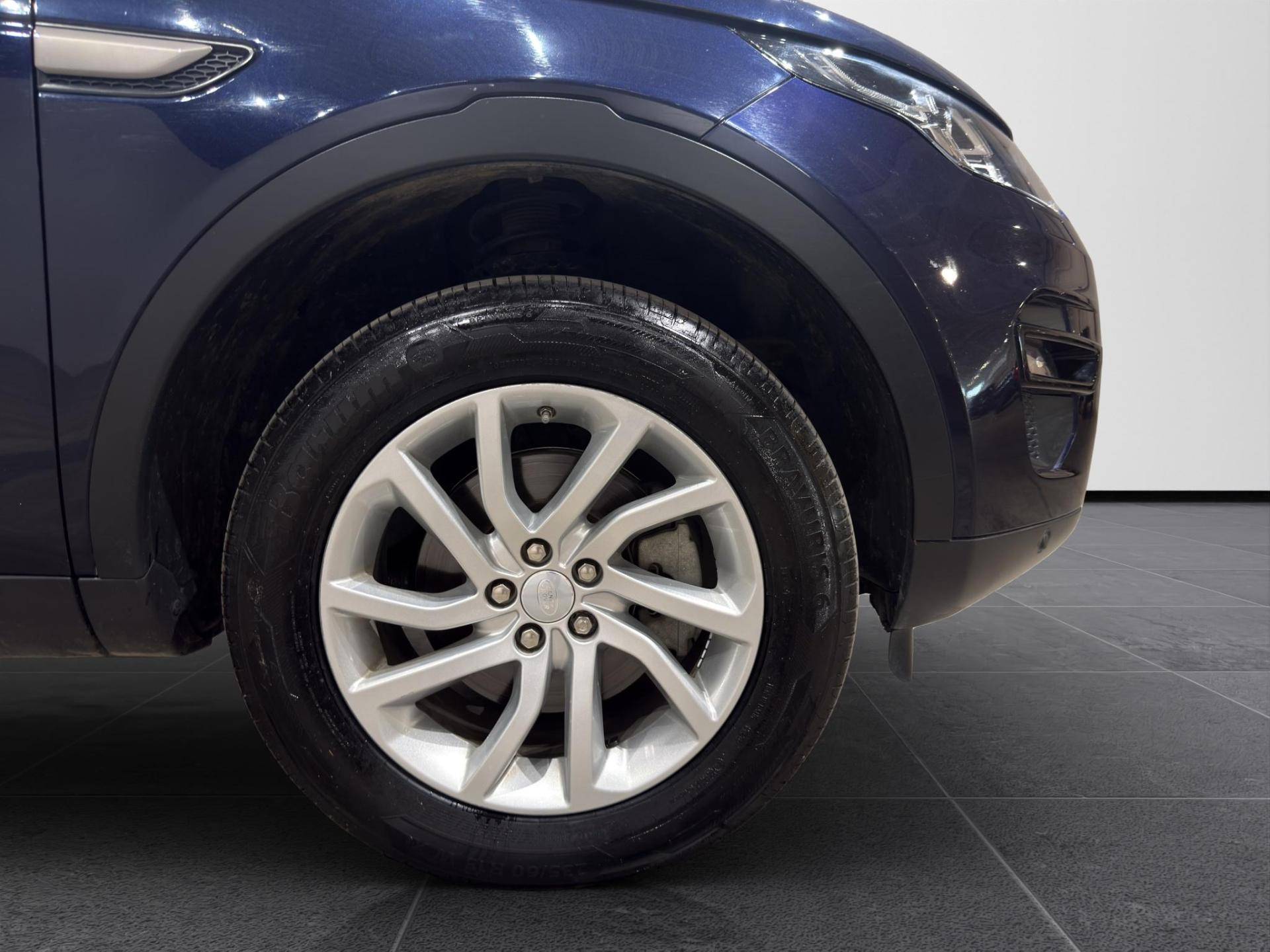 LAND ROVER Discovery Sport Discovery Sport 2.0 td4 Pure awd 150cv auto my19 usata in pronta consegna - Brandini