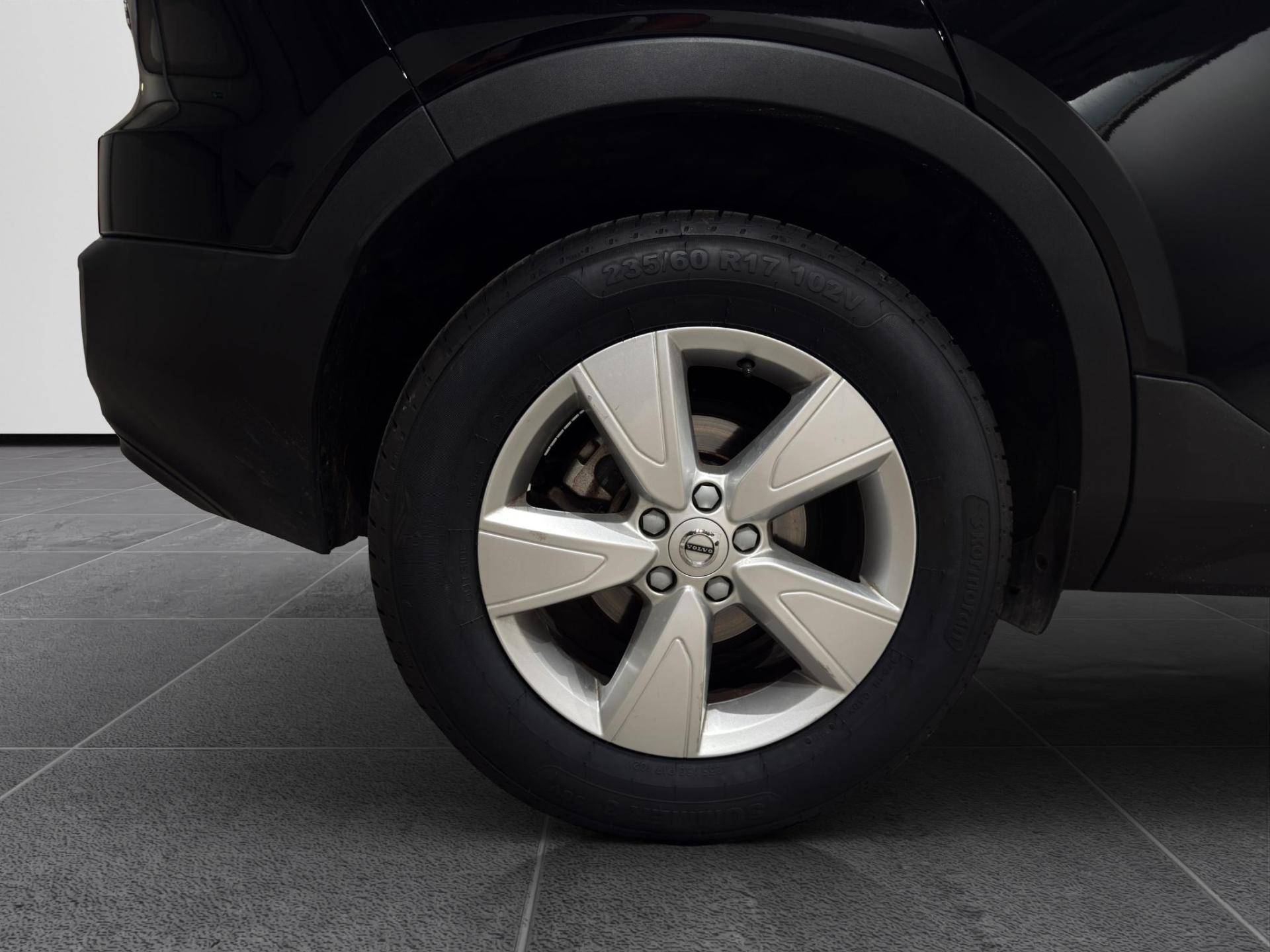 Auto Venduta - VOLVO XC40 XC40 1.5 T2 Momentum Core my21 usata in pronta consegna - Brandini