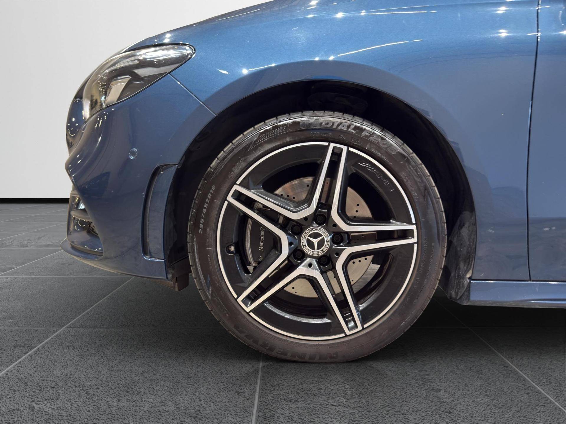 MERCEDES Classe B B 250 e plug-in hybrid(e-eq-power) Premium auto usata in pronta consegna - Brandini
