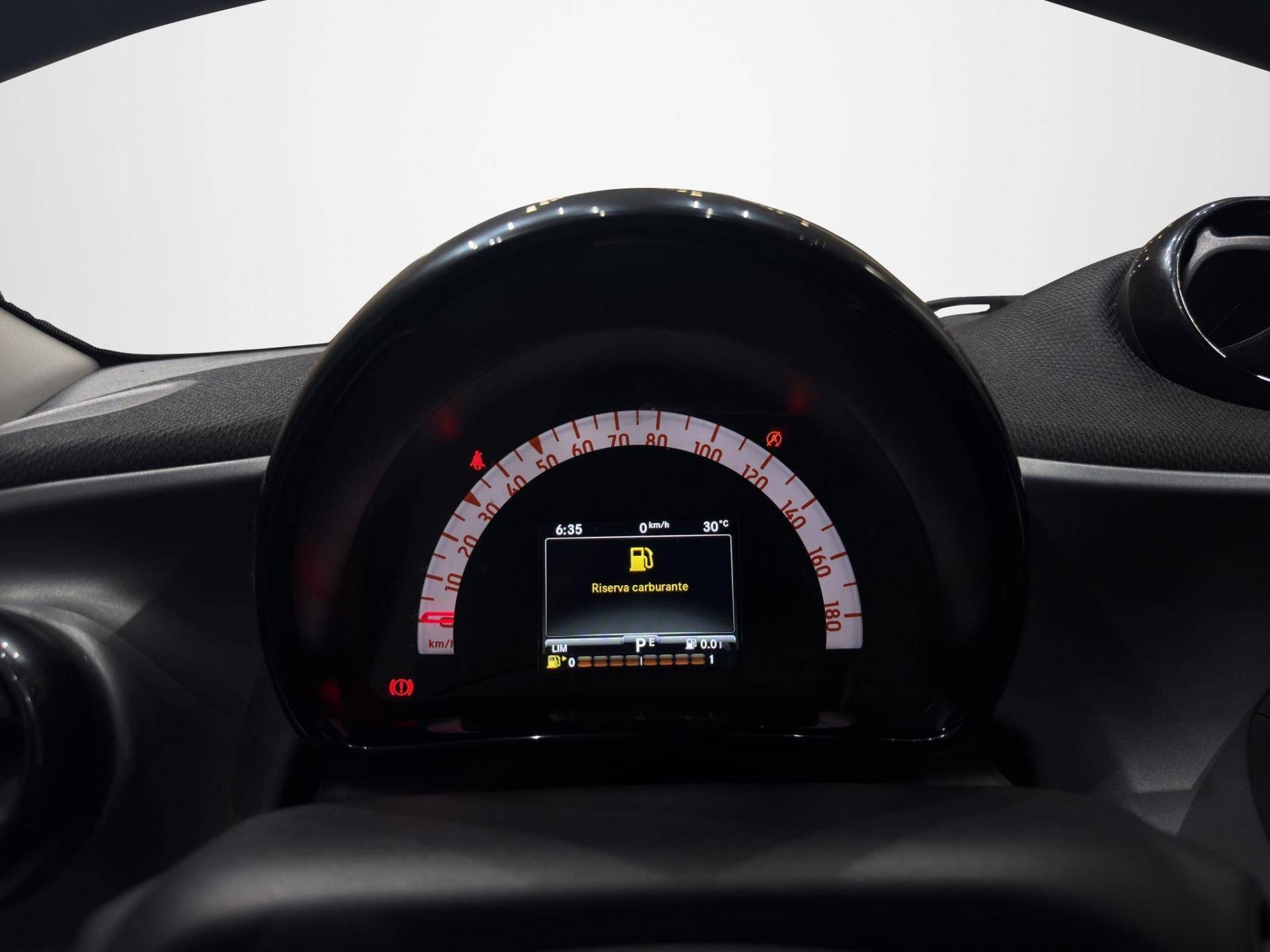 Auto Venduta - SMART Forfour Forfour 1.0 Passion 71cv twinamic my18 usata in pronta consegna - Brandini