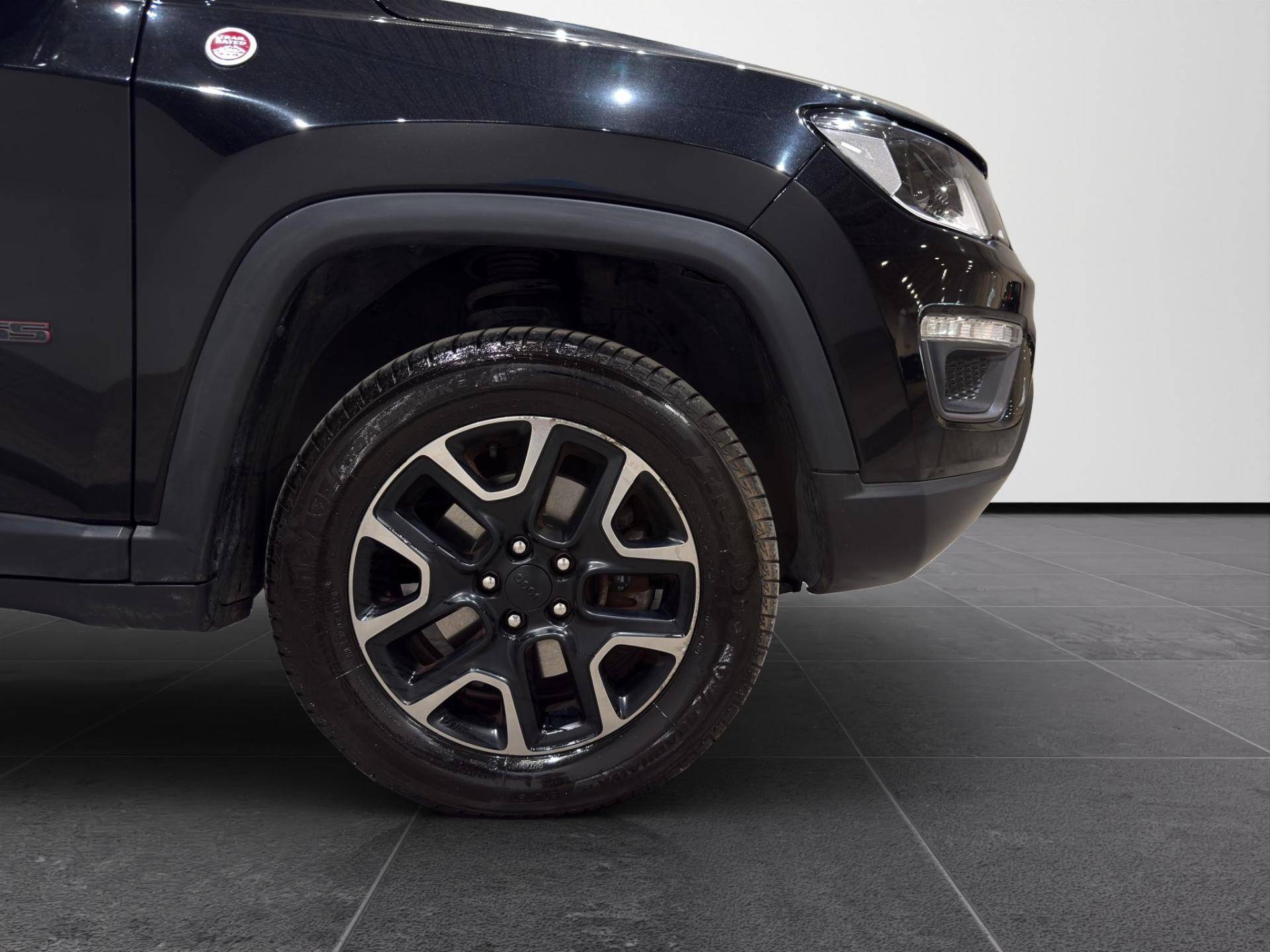 JEEP Compass Compass 2.0 mjt Trailhawk 4wd a.d. Low 170cv auto usata in pronta consegna - Brandini