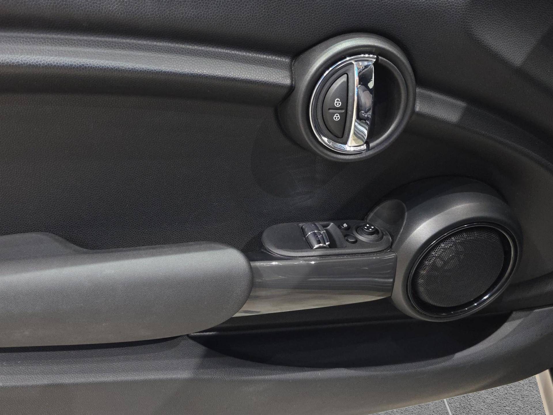 MINI Mini Mini 3p 1.5 One D Hype usata in pronta consegna - Brandini