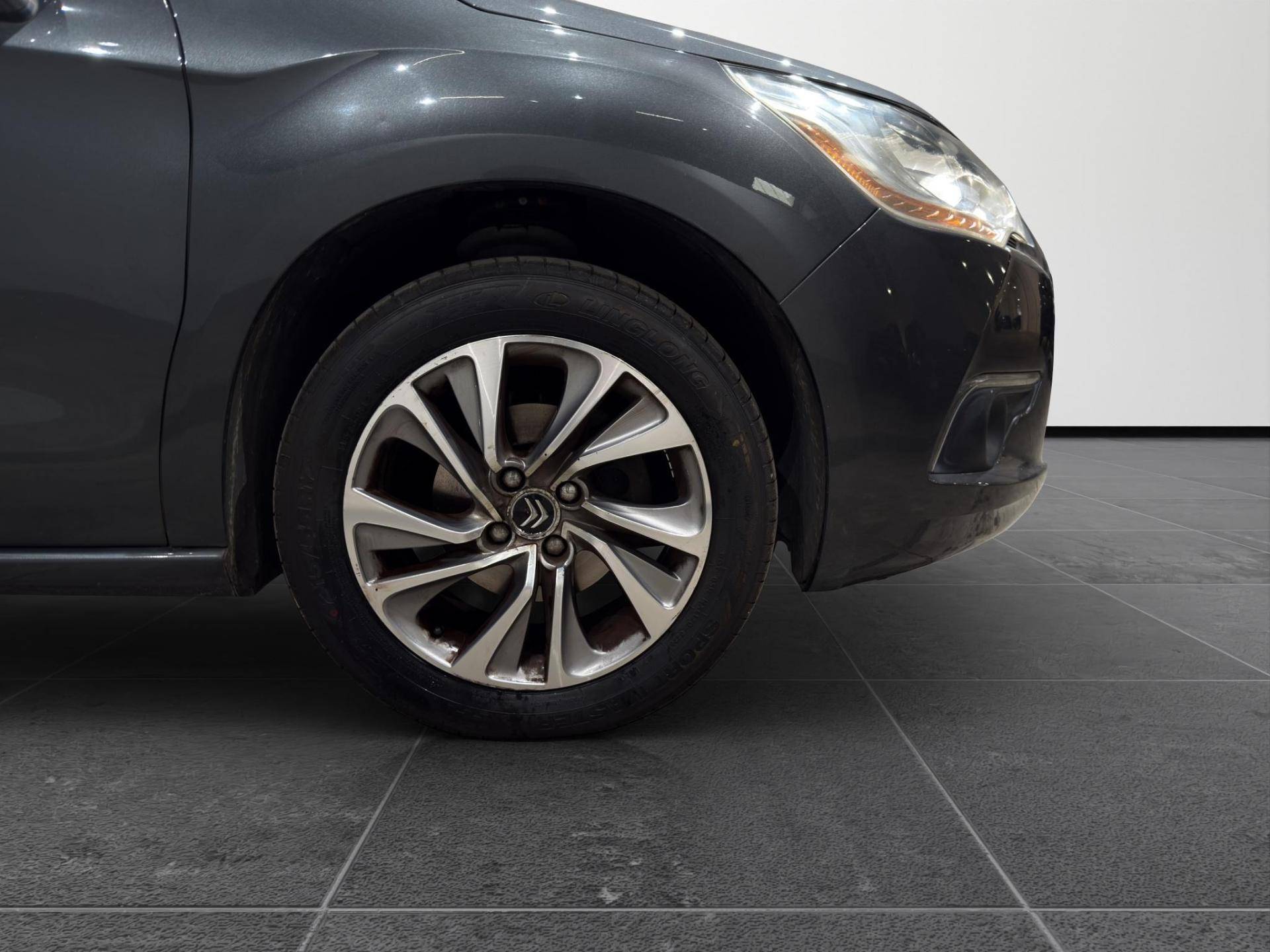 CITROEN C4 DS4 1.6 e-hdi (airdream) So Chic 115cv usata in pronta consegna - Brandini