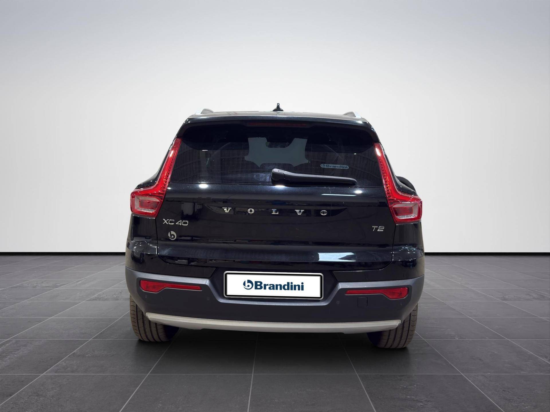 Auto Venduta - VOLVO XC40 XC40 1.5 T2 Momentum my21 usata in pronta consegna - Brandini