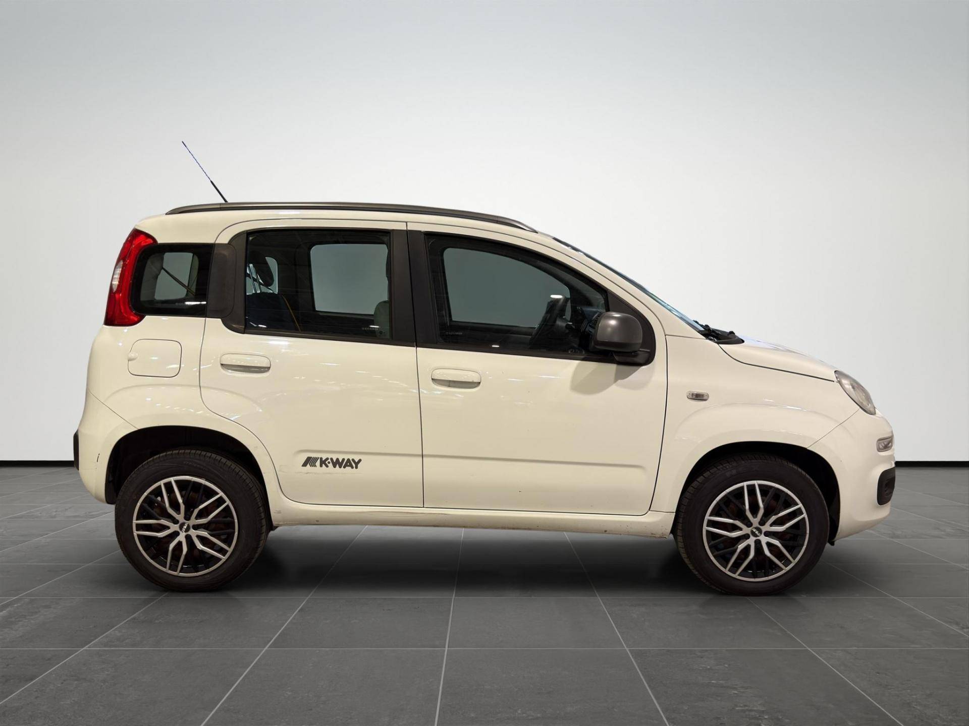 Auto Venduta - FIAT Panda Panda 0.9 t.air t. natural power Lounge 80cv E6 usata in pronta consegna - Brandini
