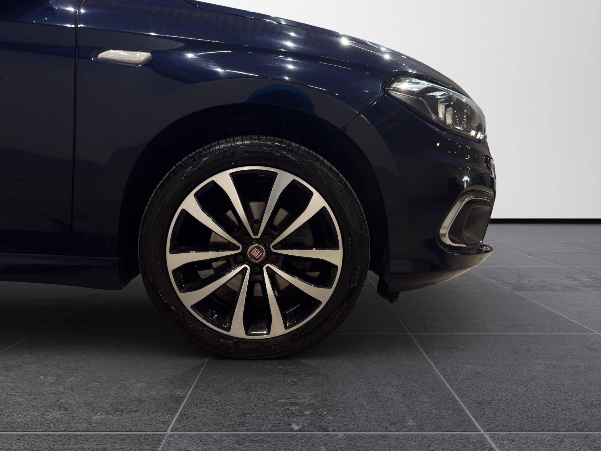 Auto Venduta - FIAT Tipo Tipo SW 1.6 mjt Lounge s&s 120cv my19 usata in pronta consegna - Brandini