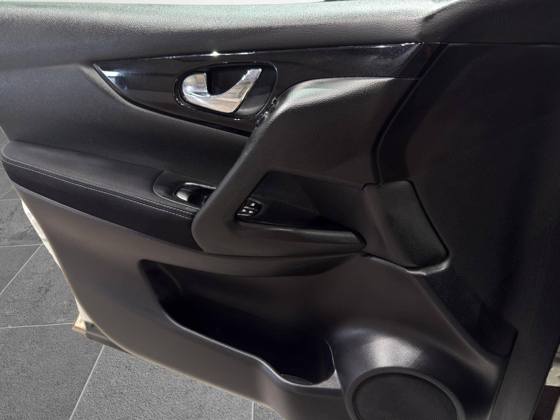 NISSAN Qashqai Qashqai 1.5 dci Acenta 110cv E6 usata in pronta consegna - Brandini