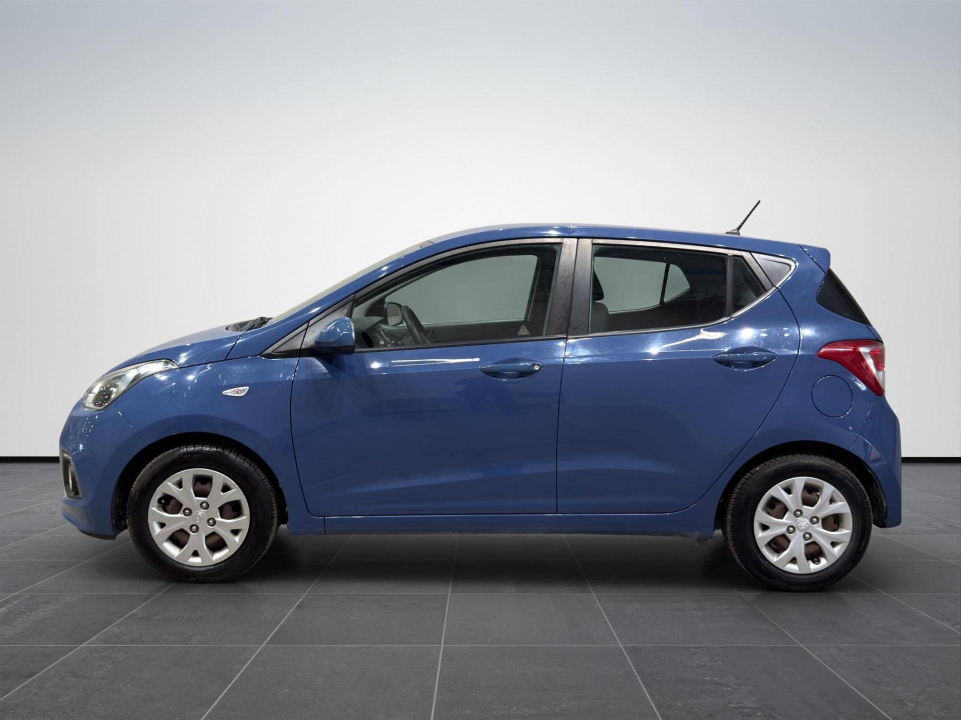 HYUNDAI I10 i10 1.0 Login E6 usata in pronta consegna - Brandini