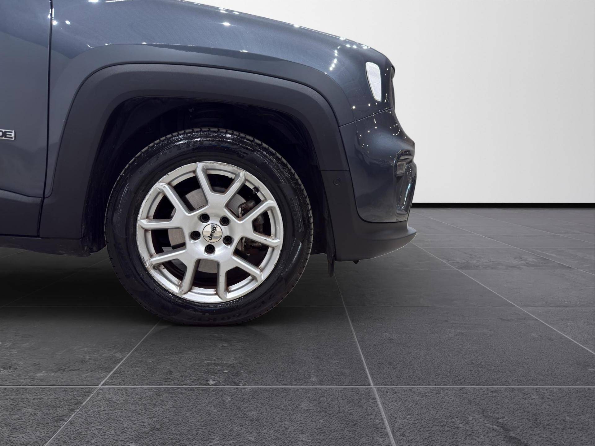 Auto Venduta - JEEP Renegade Renegade 1.5 turbo t4 mhev Limited 2wd 130cv dct usata in pronta consegna - Brandini
