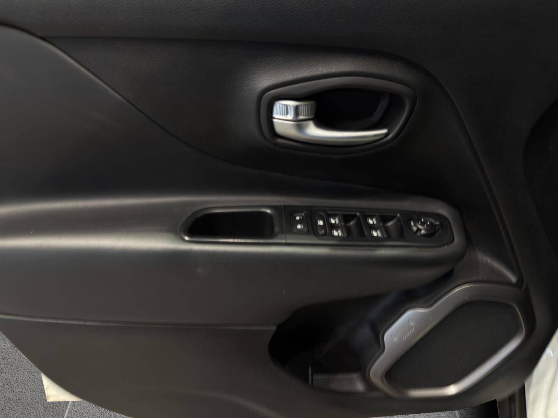 JEEP Renegade Renegade 1.3 t4 S 2wd 150cv ddct usata in pronta consegna - Brandini