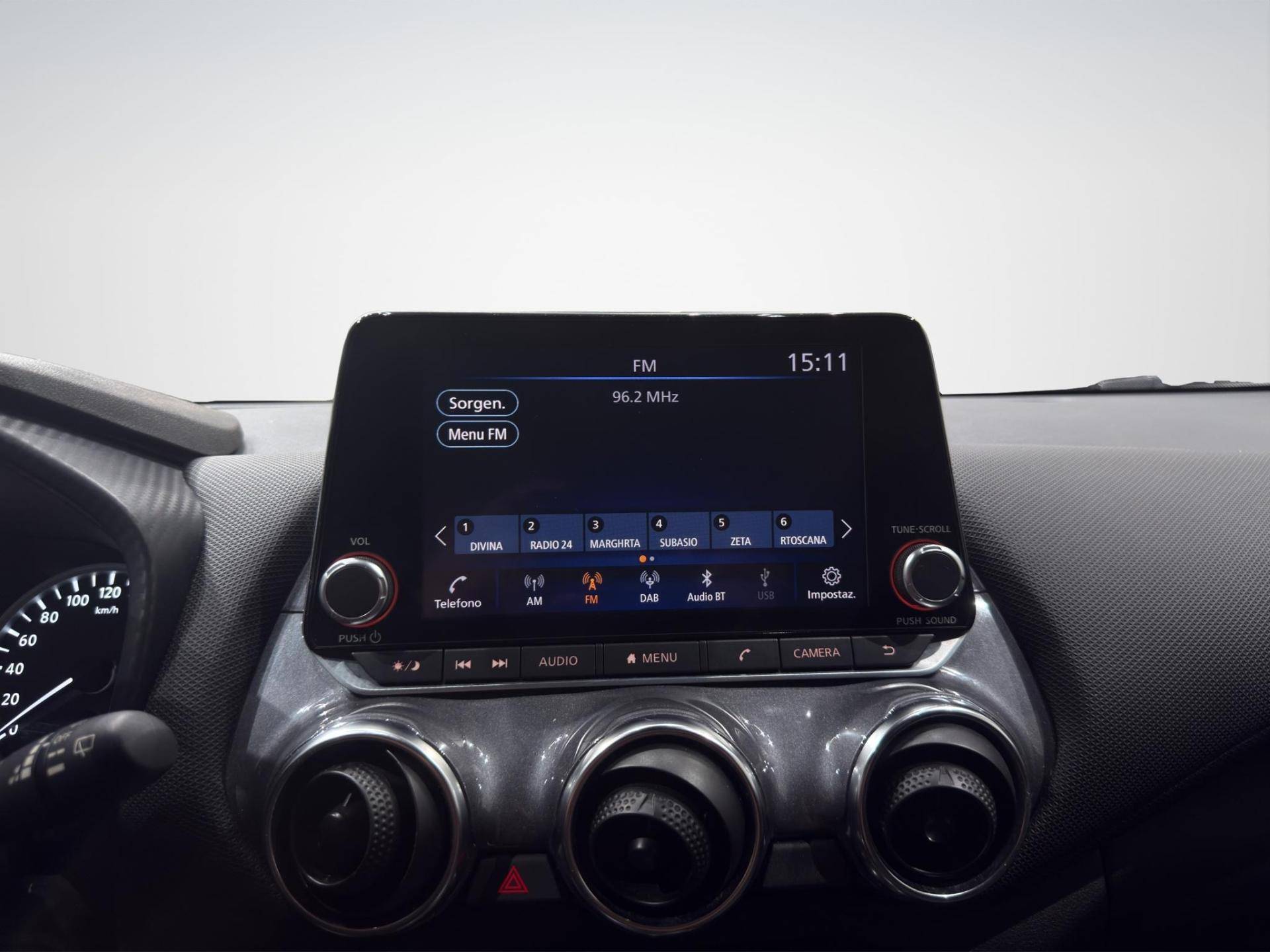 NISSAN Juke Juke 1.0 dig-t Acenta 114cv usata in pronta consegna - Brandini