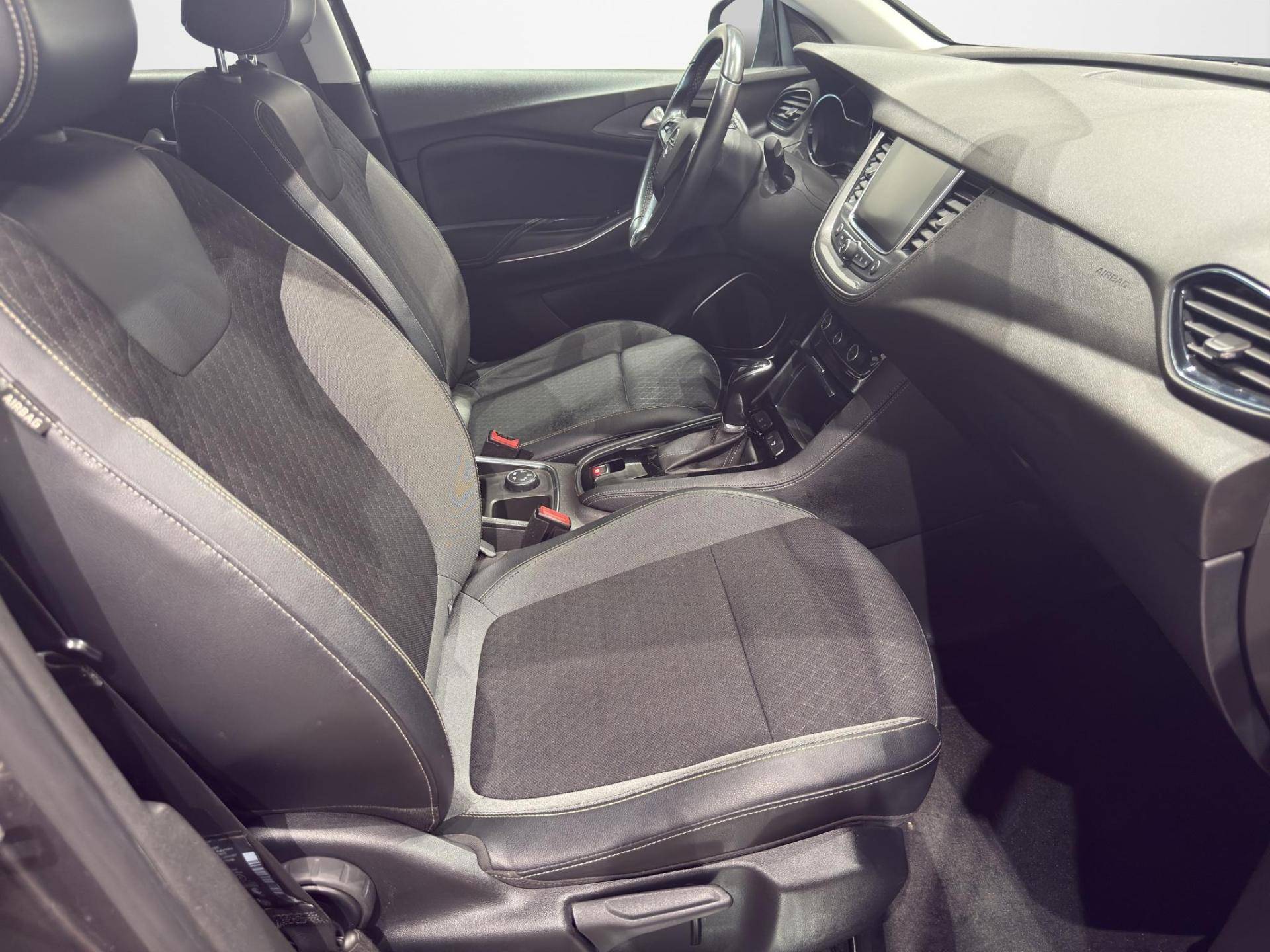 OPEL Grandland X Grandland X 1.6 ecotec b-Color s&s 120cv auto usata in pronta consegna - Brandini