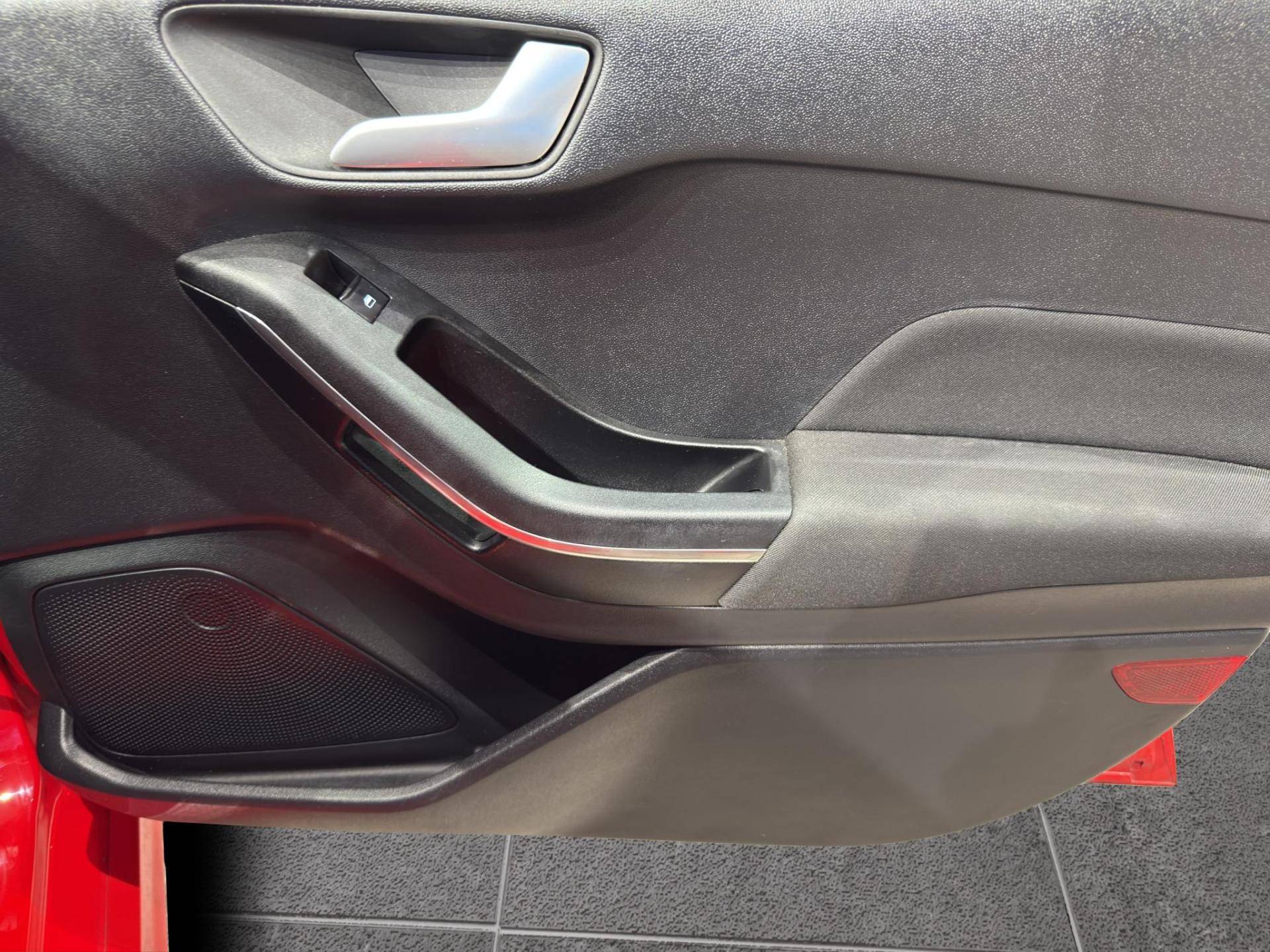 FORD Fiesta Fiesta 5p 1.0 ecoboost hybrid ST-Line 125cv powershift usata in pronta consegna - Brandini