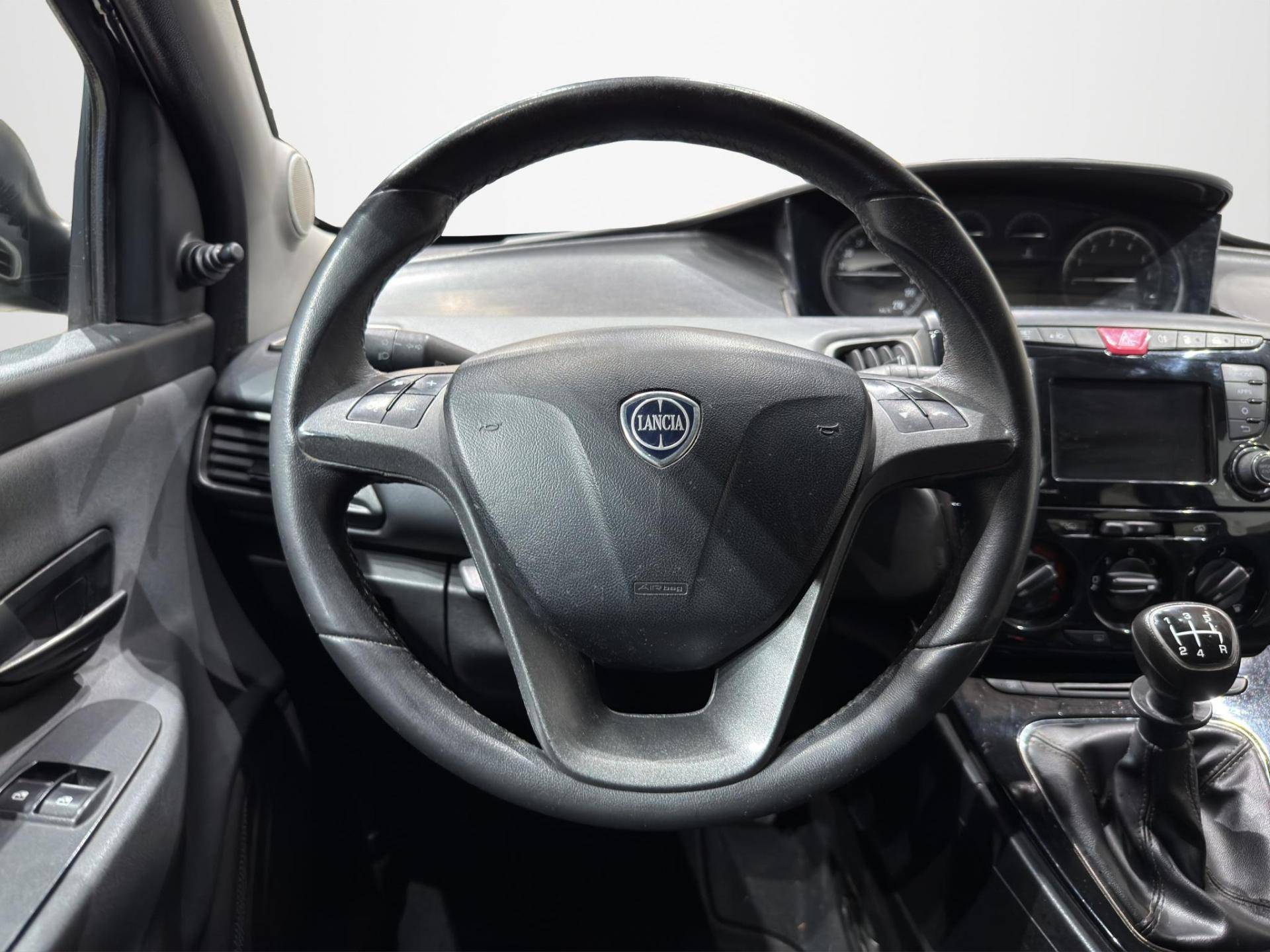 LANCIA Ypsilon Ypsilon 1.2 Silver ecochic Gpl 69cv usata in pronta consegna - Brandini