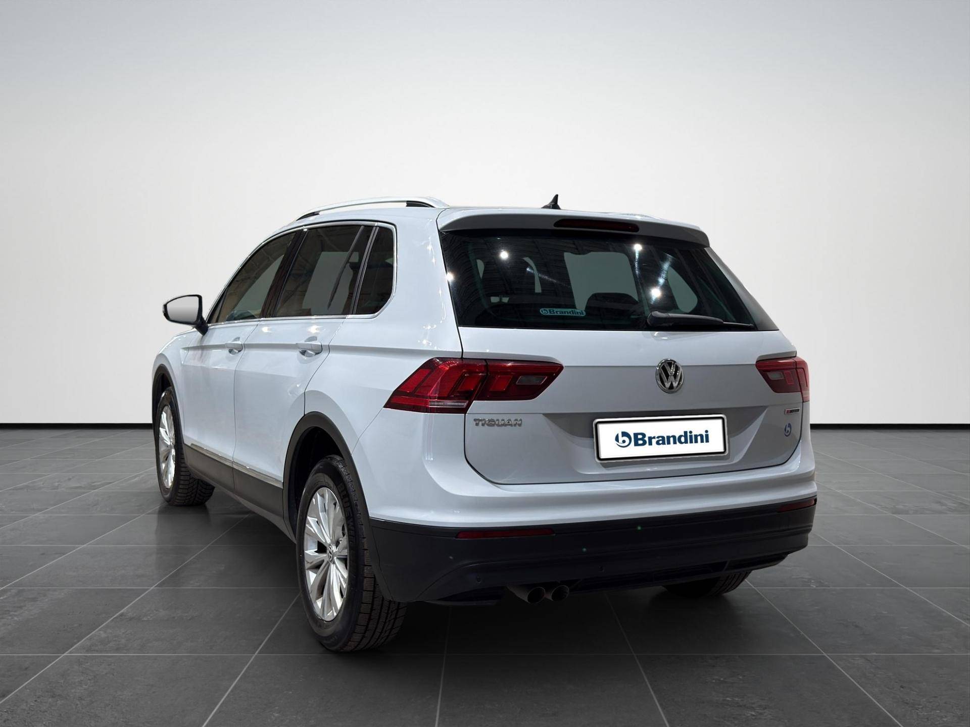 VOLKSWAGEN Tiguan Tiguan 2.0 tdi Style 4motion 150cv dsg usata in pronta consegna - Brandini