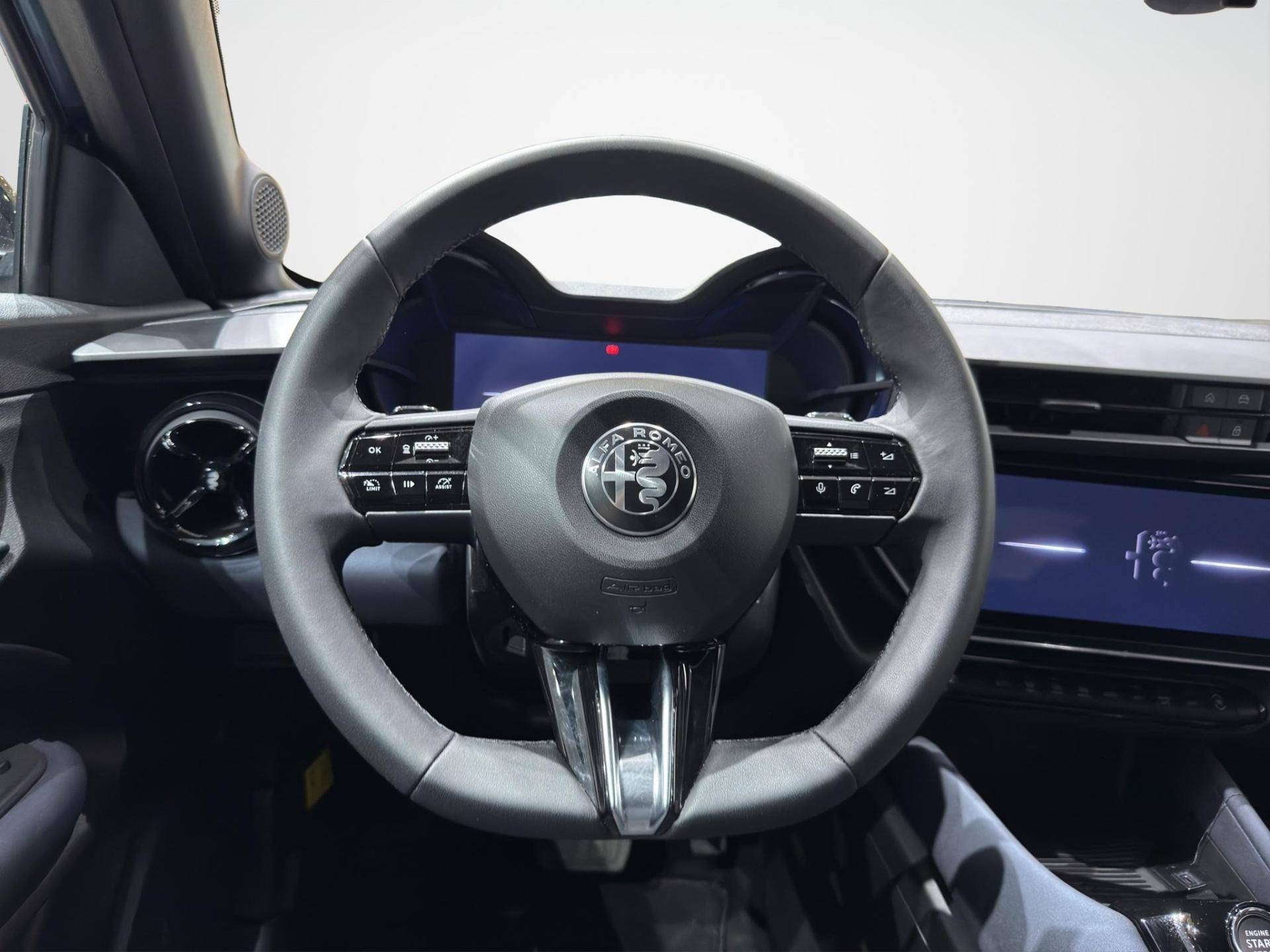 Auto Venduta - ALFA ROMEO Junior Junior 1.2 ibrida 136cv edct6 usata in pronta consegna - Brandini
